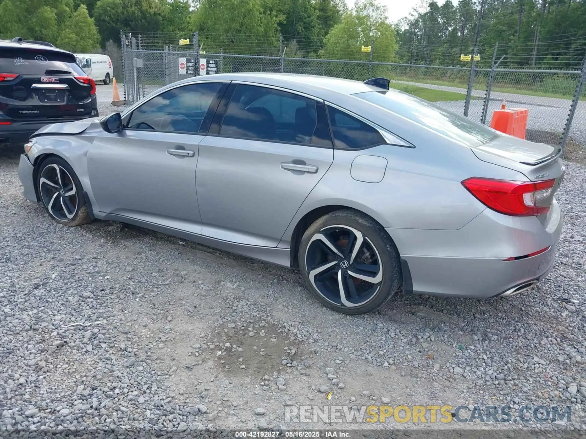 3 fotografías del automóvil dañado 1HGCV1F37NA043372 HONDA ACCORD 2022
