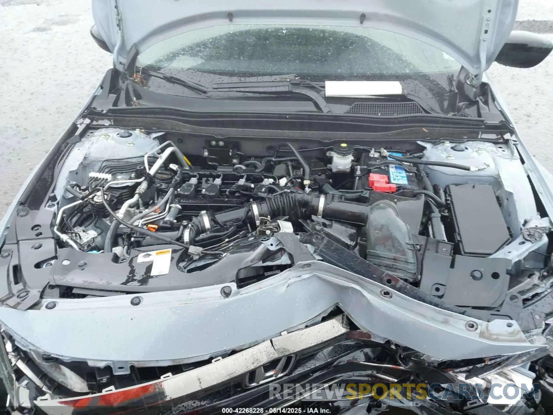 10 fotografías del automóvil dañado 1HGCV1F37NA075335 HONDA ACCORD 2022