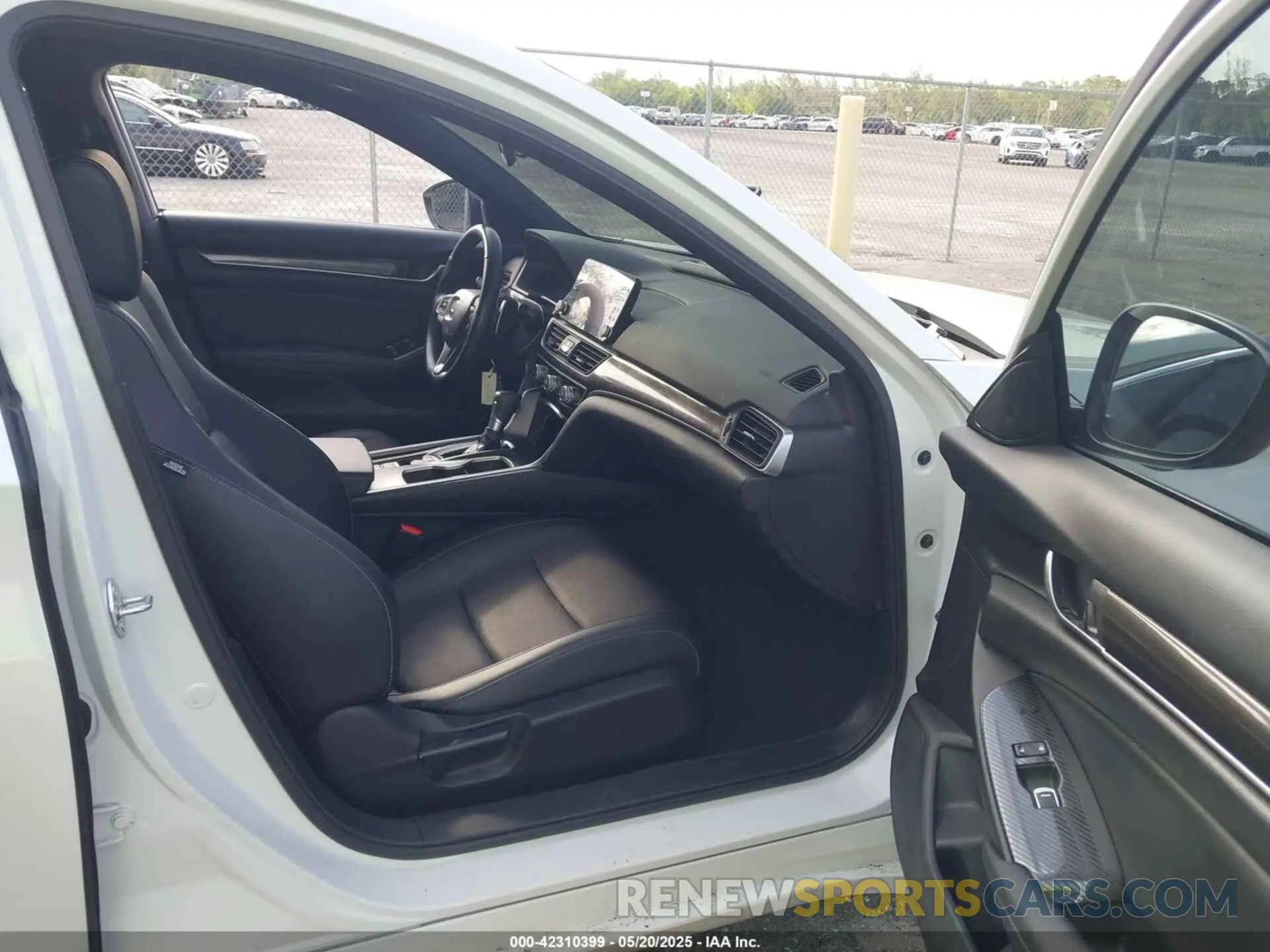 5 fotografías del automóvil dañado 1HGCV1F37NA113565 HONDA ACCORD 2022