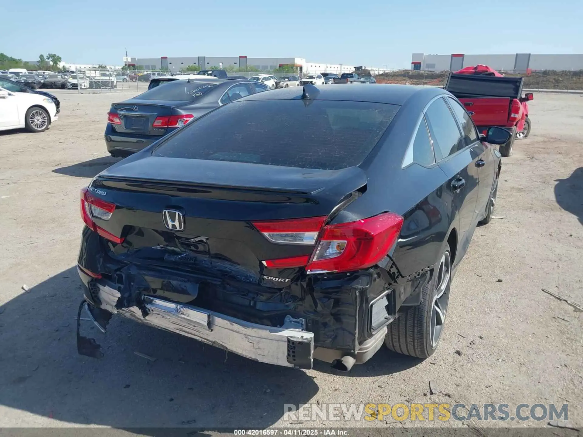 4 fotografías del automóvil dañado 1HGCV1F38NA017685 HONDA ACCORD 2022