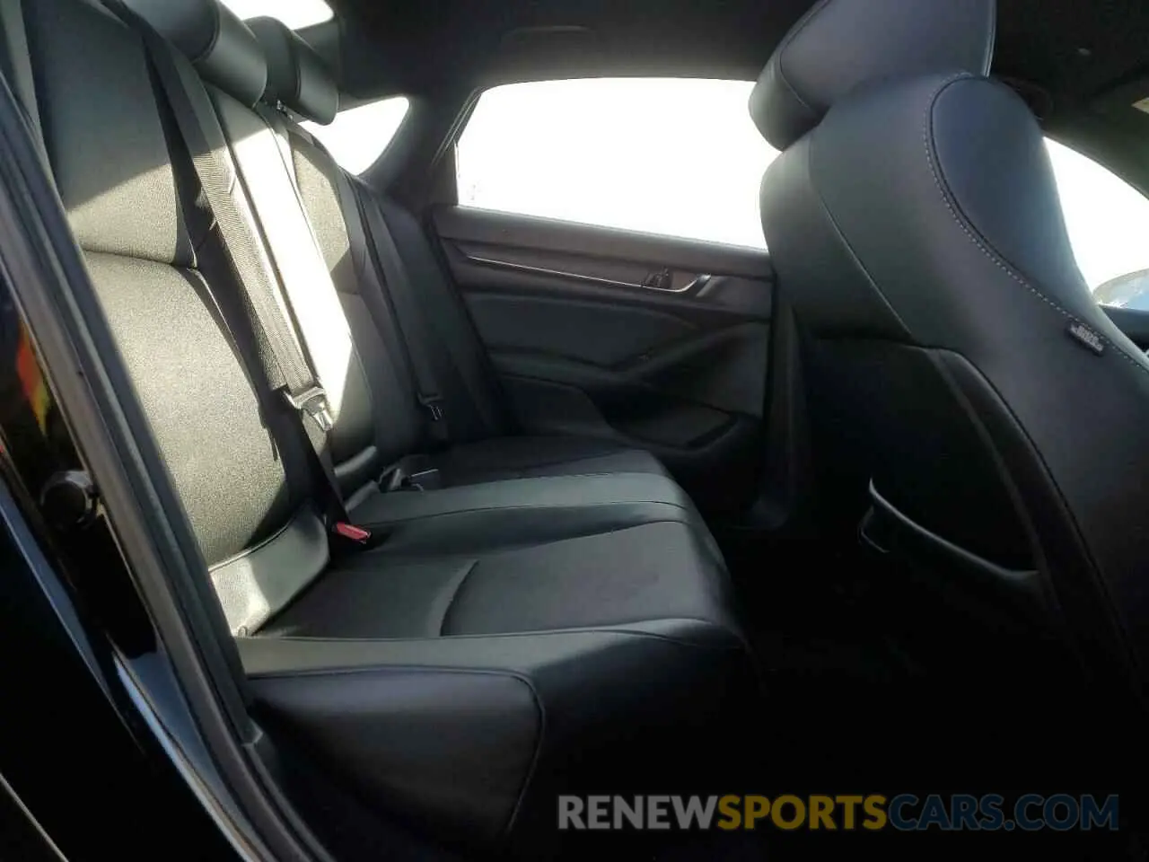 10 fotografías del automóvil dañado 1HGCV1F38NA051688 HONDA ACCORD 2022