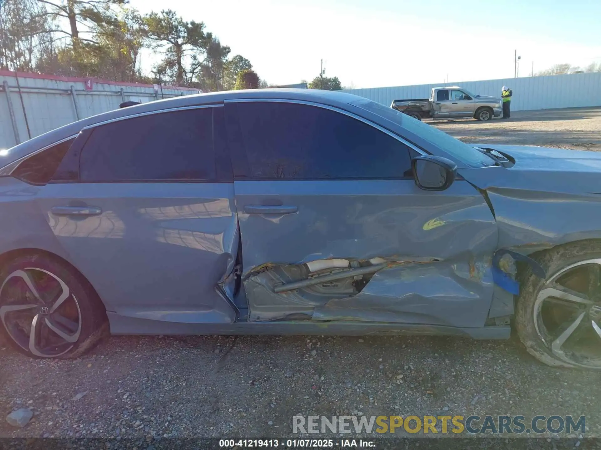13 fotografías del automóvil dañado 1HGCV1F38NA107466 HONDA ACCORD 2022