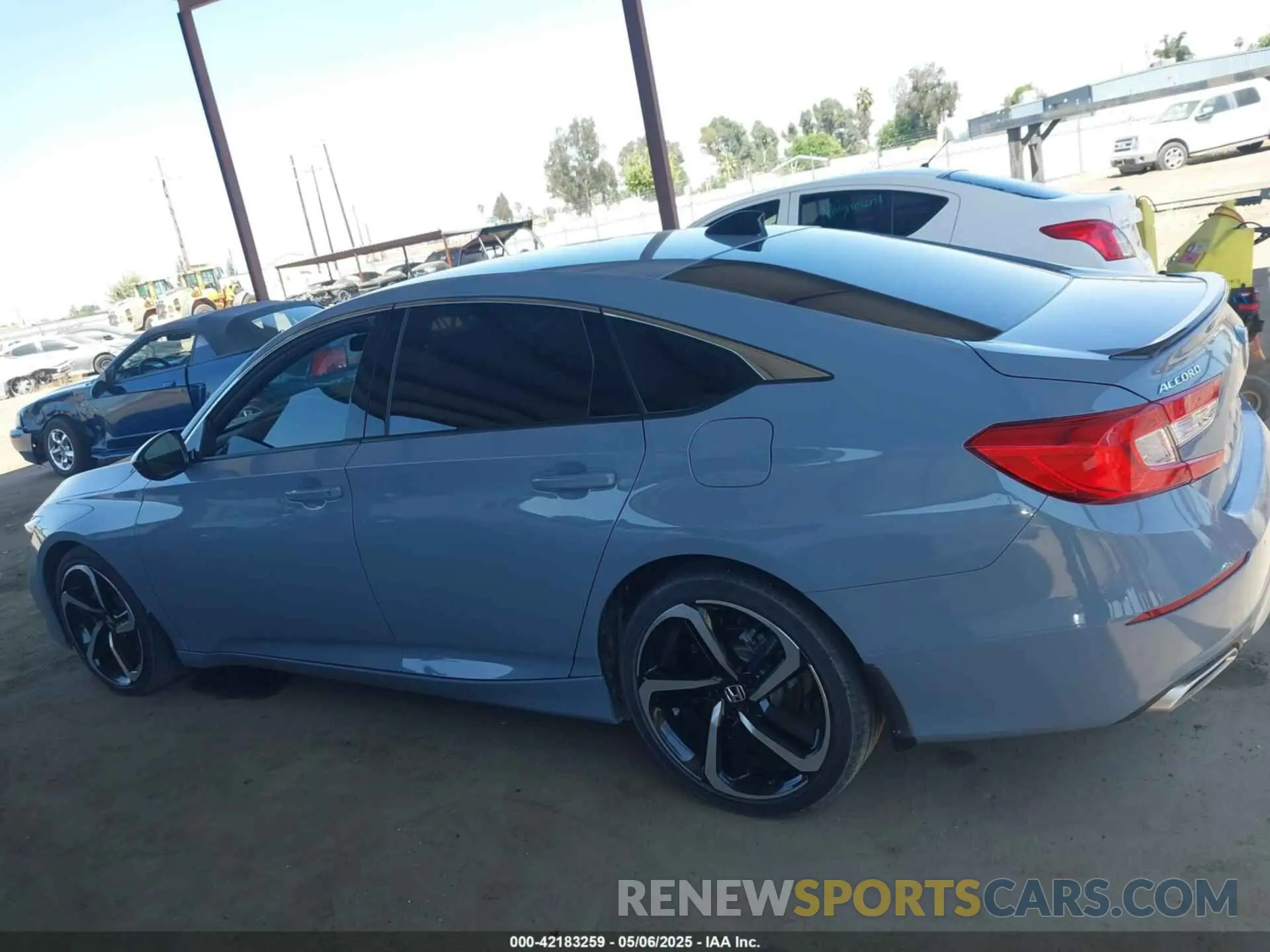 14 fotografías del automóvil dañado 1HGCV1F38NA108097 HONDA ACCORD 2022