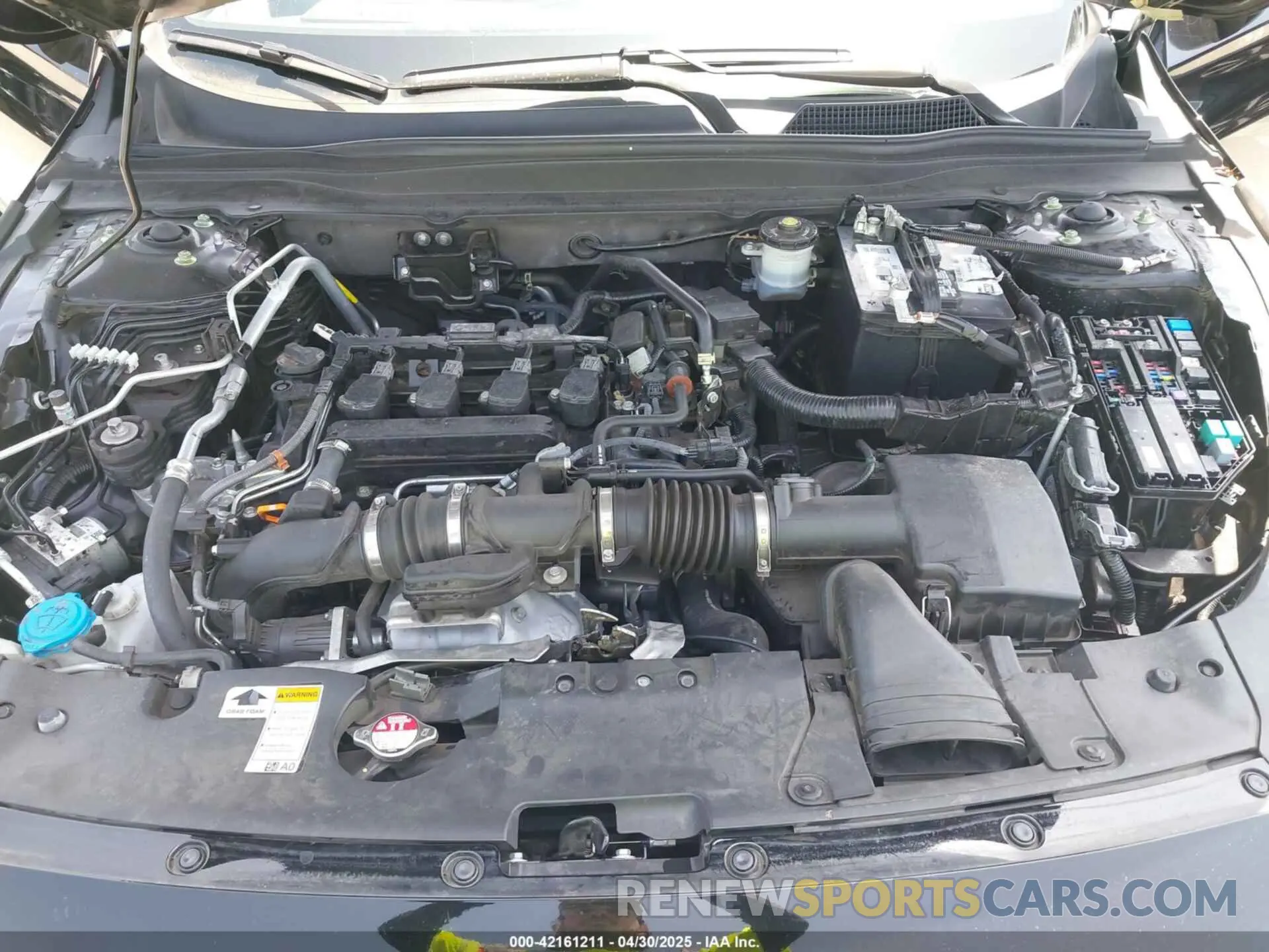 10 fotografías del automóvil dañado 1HGCV1F39NA028386 HONDA ACCORD 2022