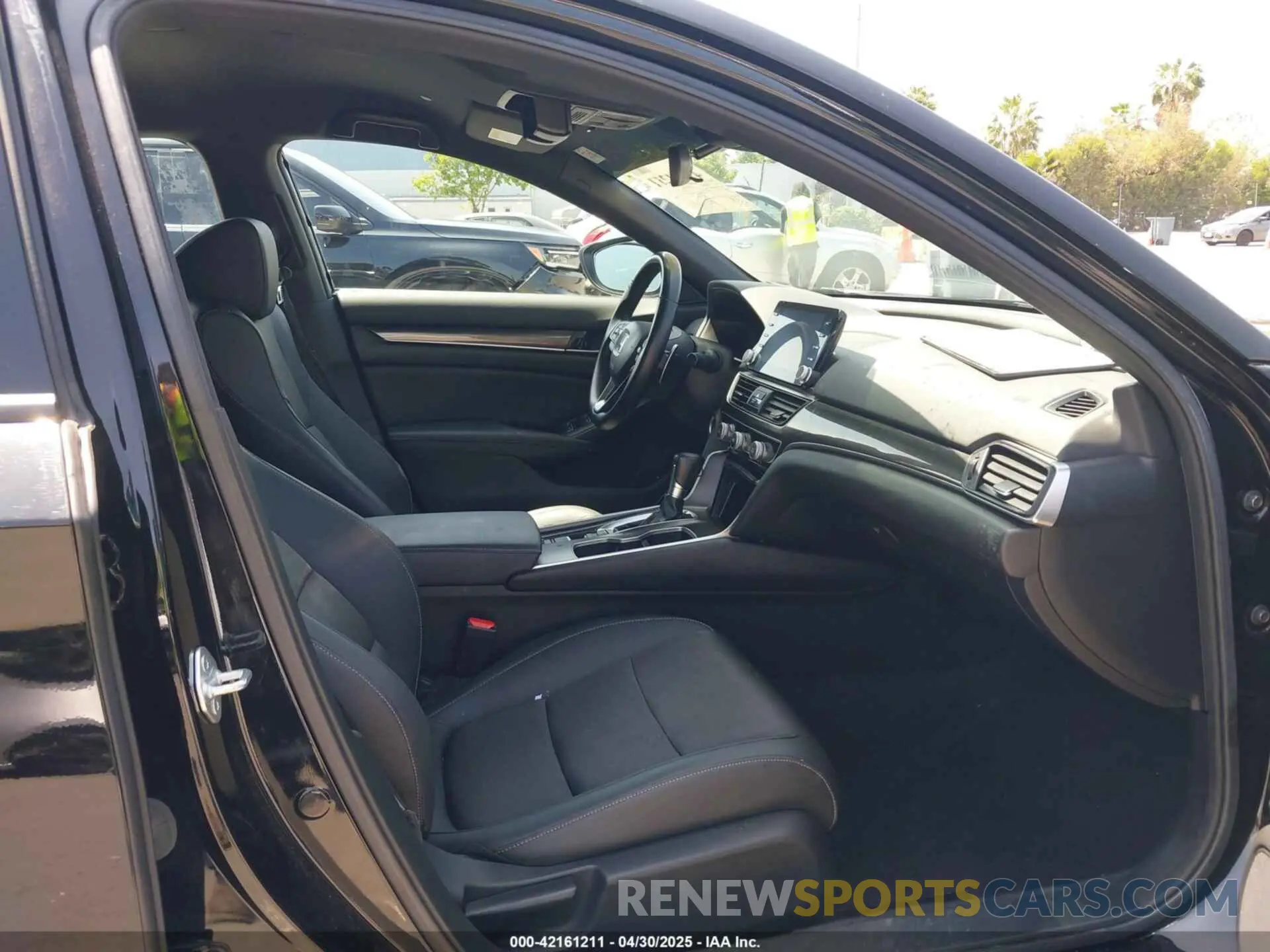 5 fotografías del automóvil dañado 1HGCV1F39NA028386 HONDA ACCORD 2022