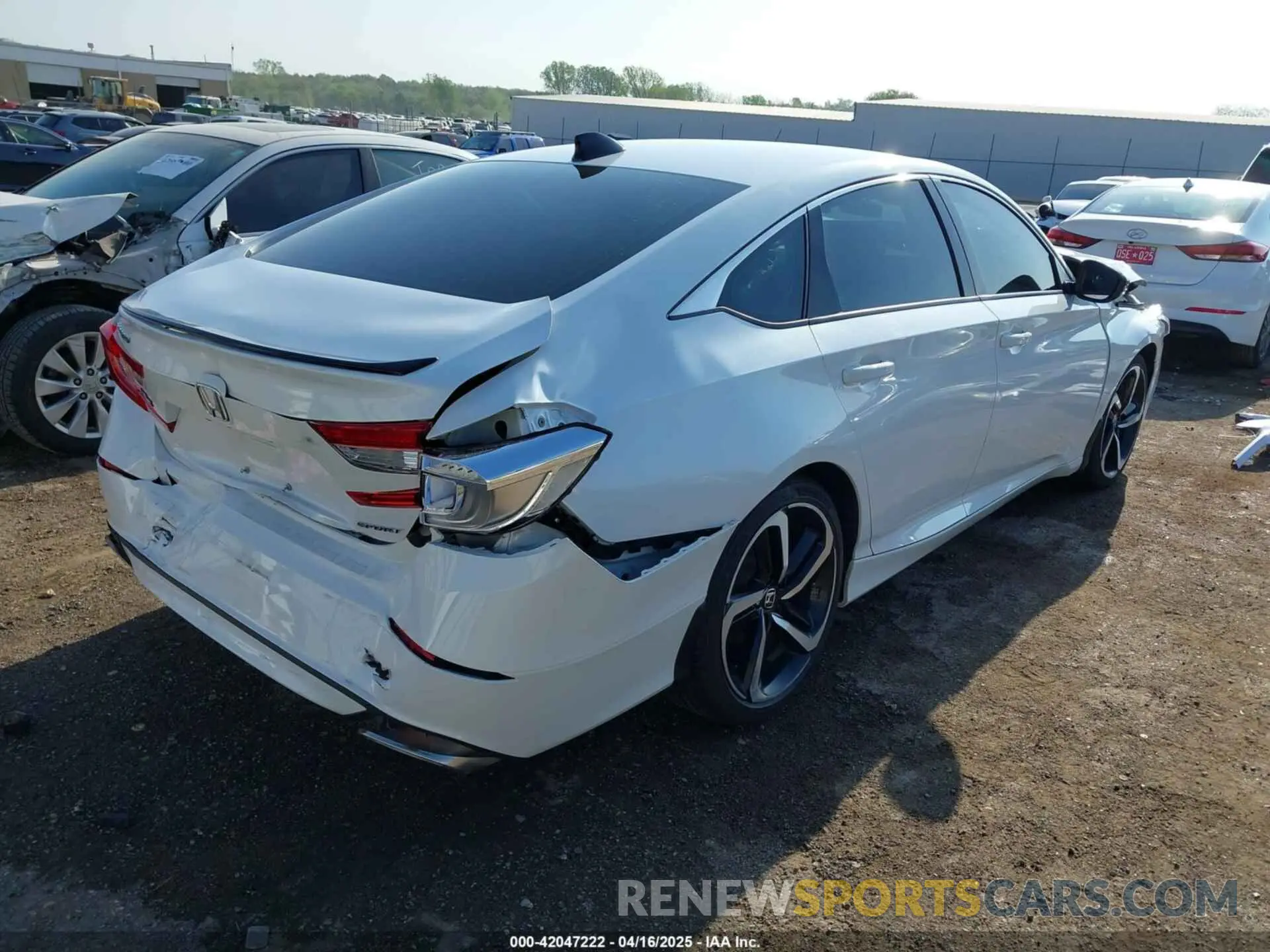 4 fotografías del automóvil dañado 1HGCV1F39NA035080 HONDA ACCORD 2022