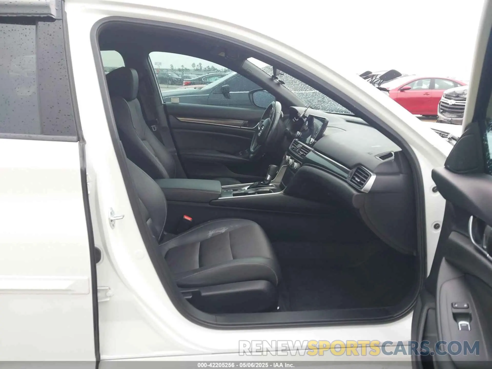 5 fotografías del automóvil dañado 1HGCV1F3XNA024041 HONDA ACCORD 2022