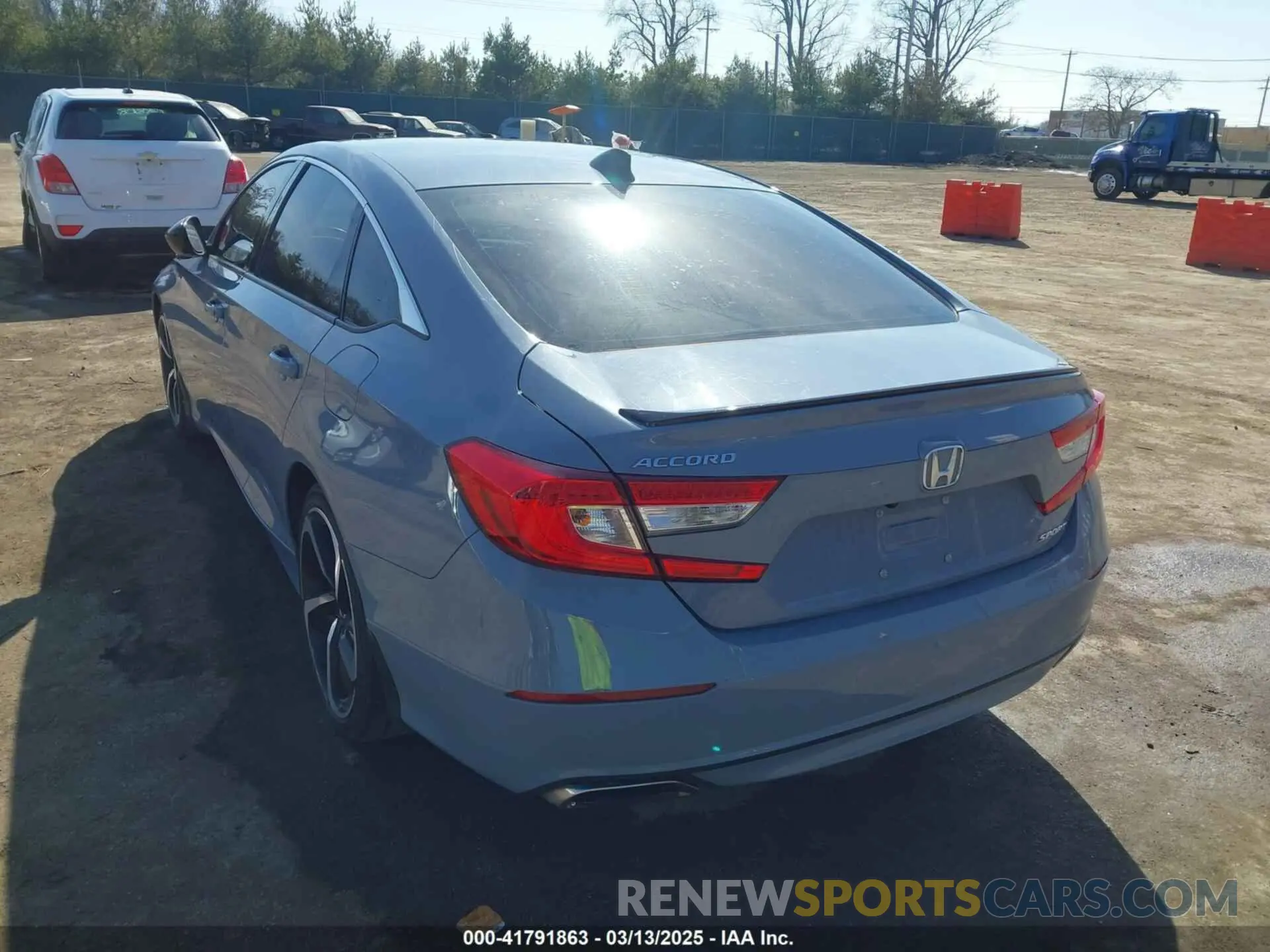 3 fotografías del automóvil dañado 1HGCV1F3XNA025528 HONDA ACCORD 2022