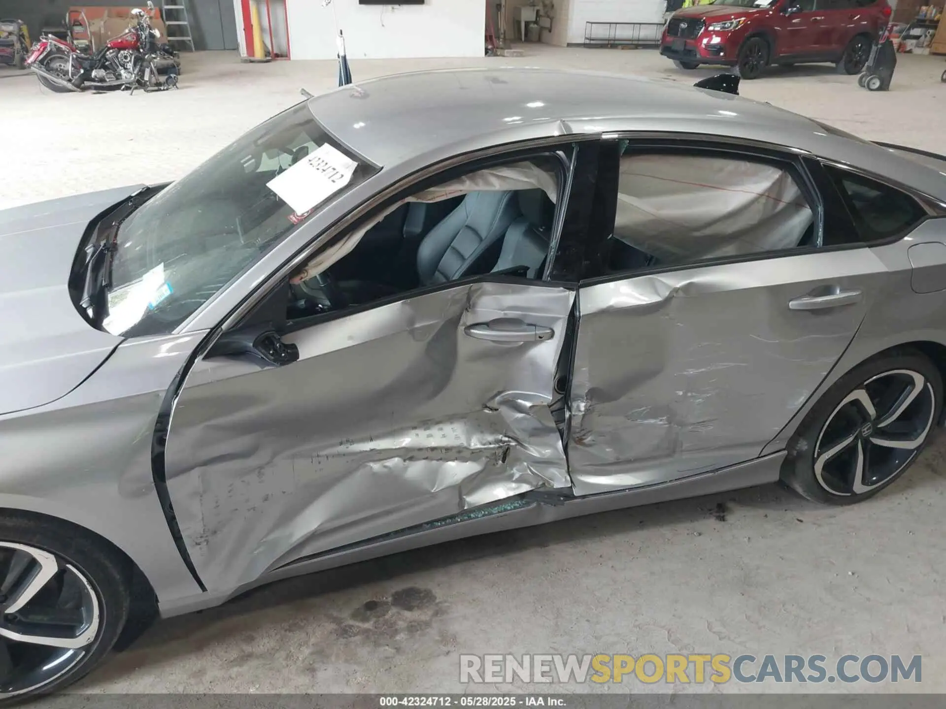 6 fotografías del automóvil dañado 1HGCV1F3XNA091349 HONDA ACCORD 2022