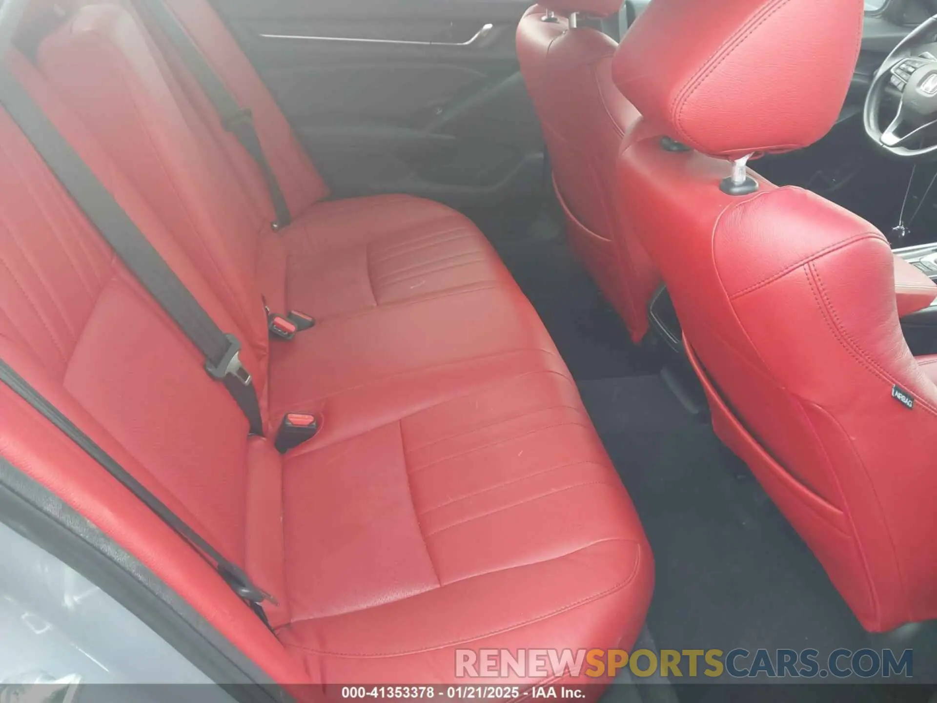 8 fotografías del automóvil dañado 1HGCV1F3XNA100163 HONDA ACCORD 2022