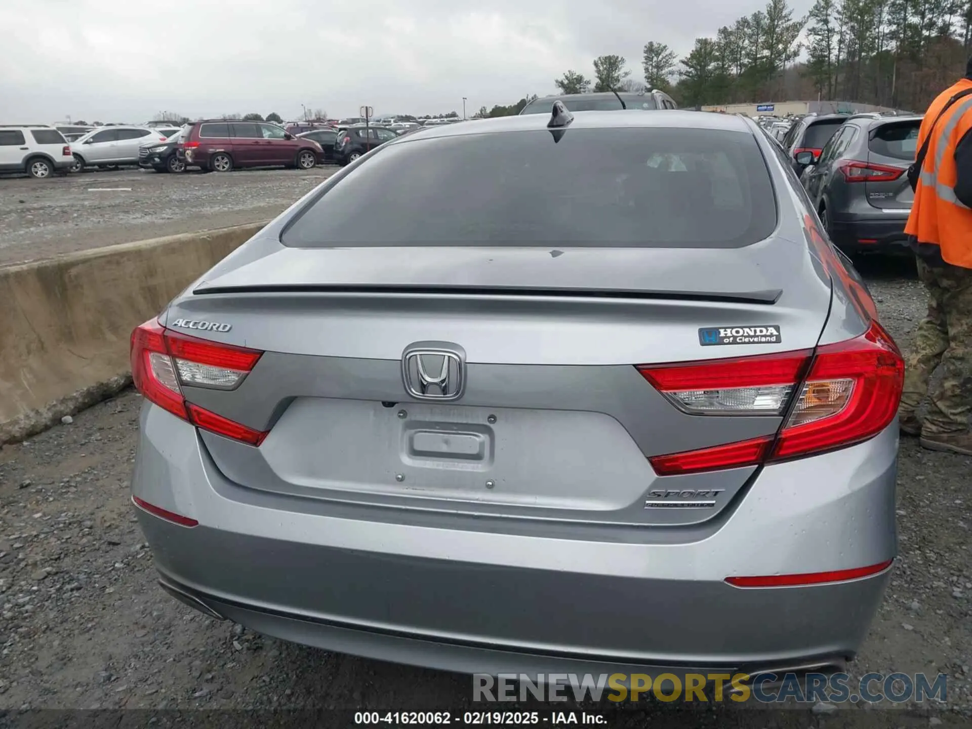 16 fotografías del automóvil dañado 1HGCV1F40NA077159 HONDA ACCORD 2022