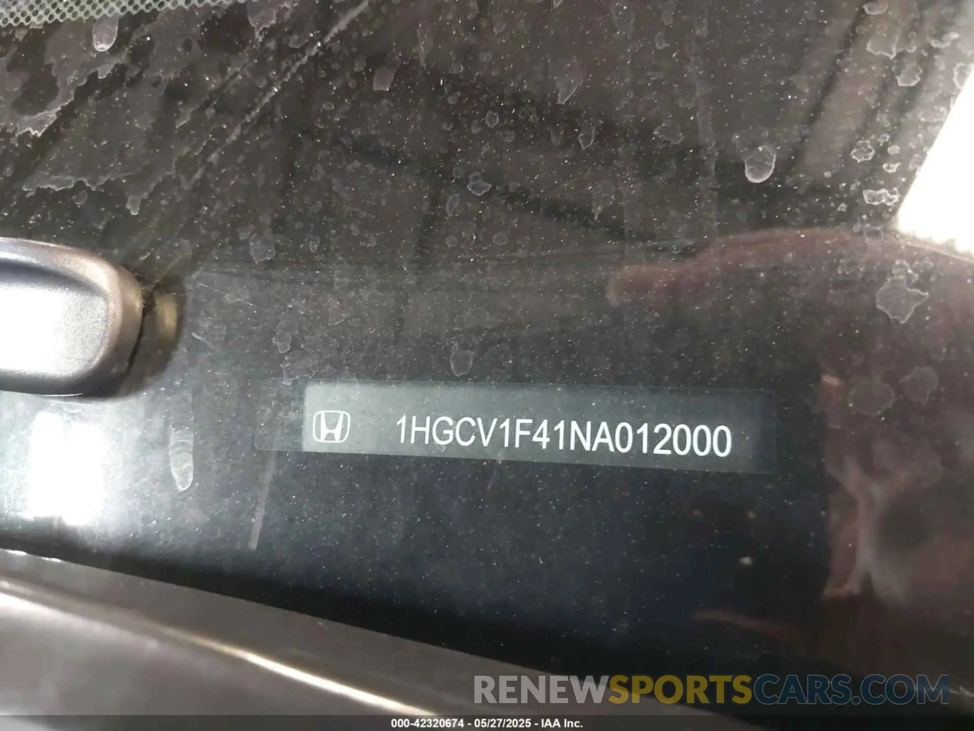 12 fotografías del automóvil dañado 1HGCV1F41NA012000 HONDA ACCORD 2022