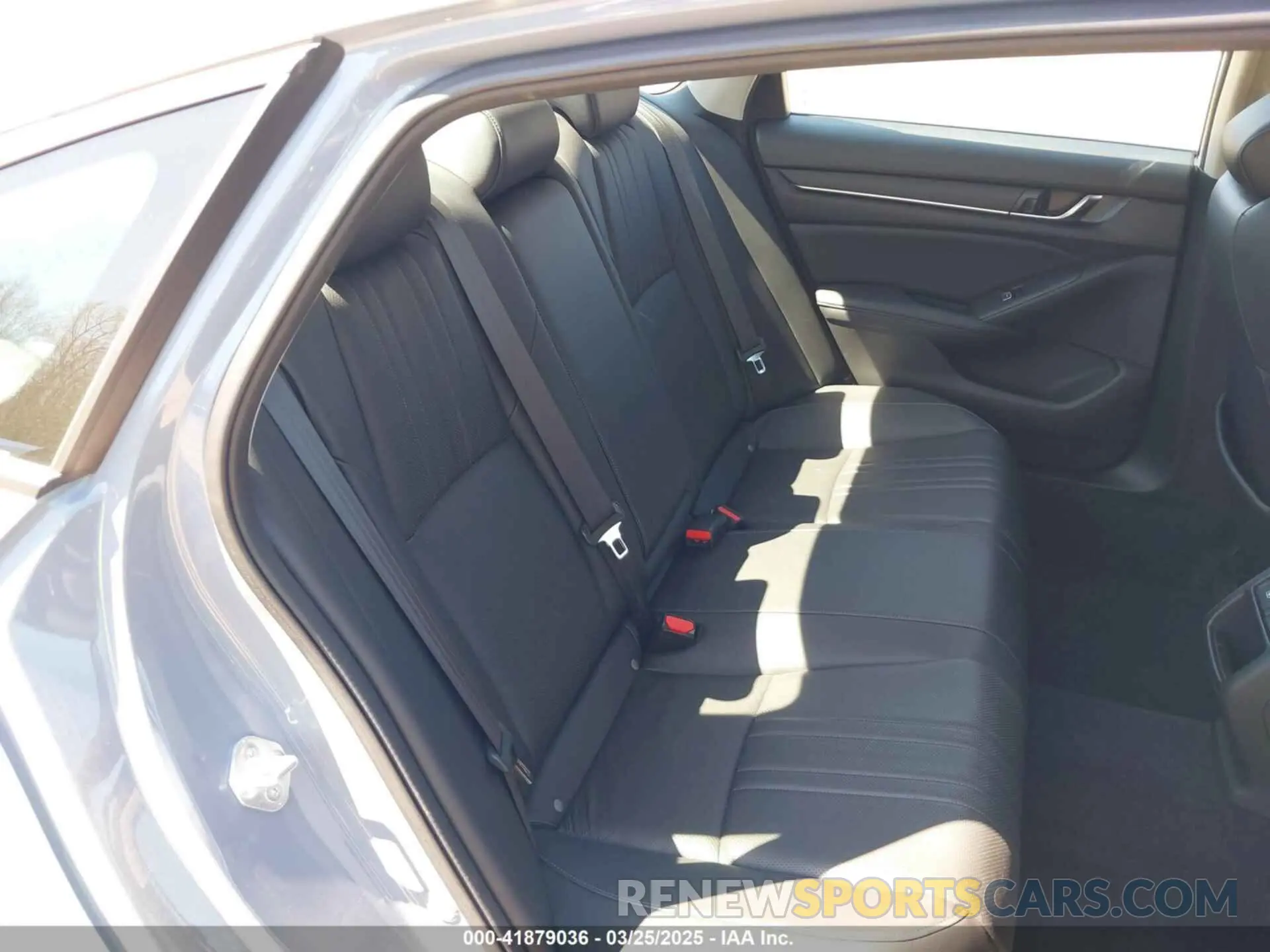 8 fotografías del automóvil dañado 1HGCV1F41NA033980 HONDA ACCORD 2022