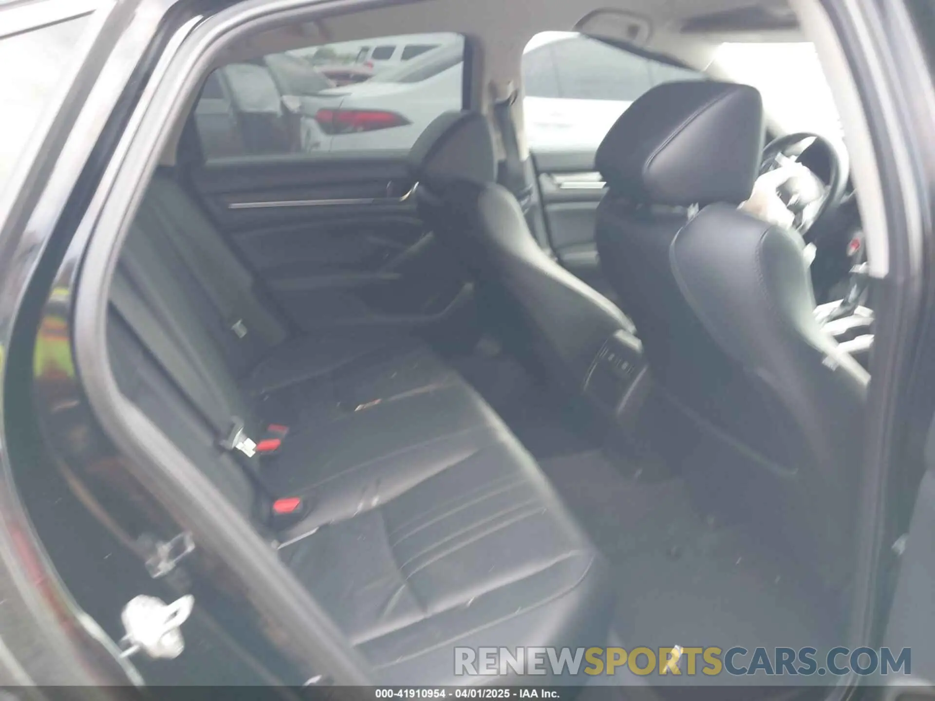 8 fotografías del automóvil dañado 1HGCV1F42NA005637 HONDA ACCORD 2022