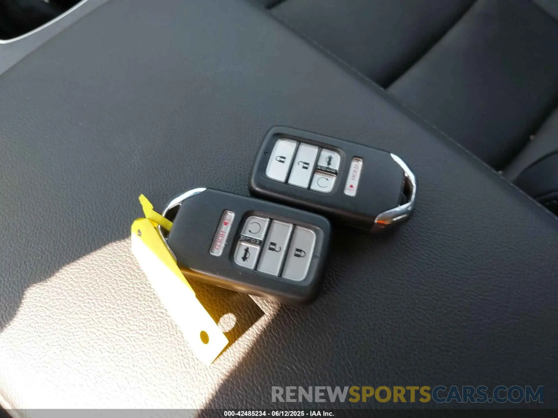 11 fotografías del automóvil dañado 1HGCV1F42NA066261 HONDA ACCORD 2022