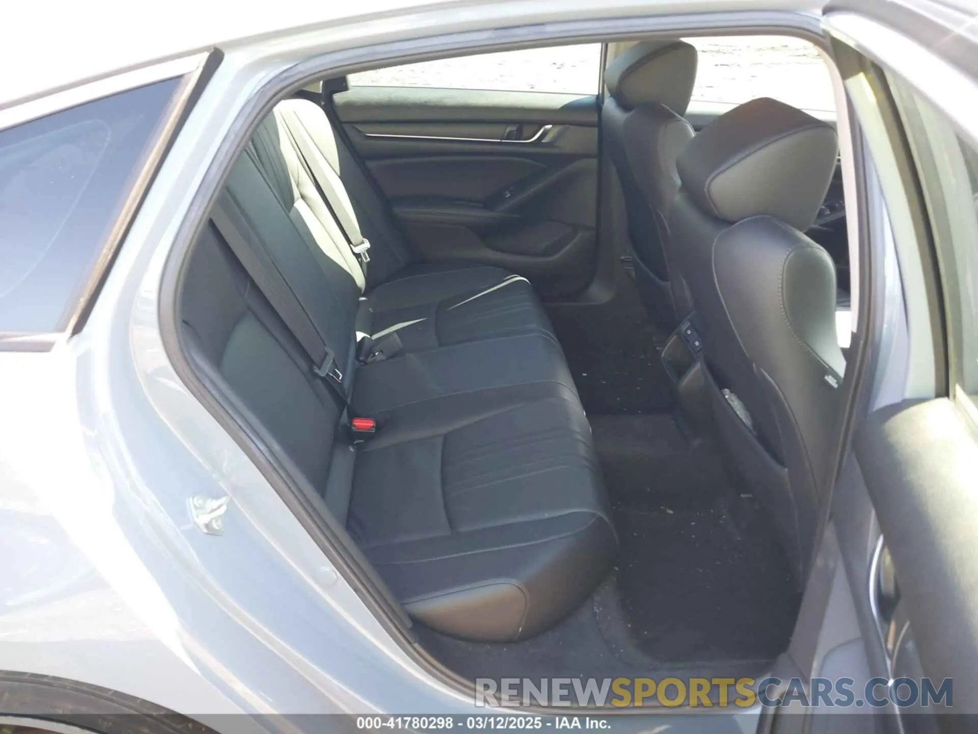 8 fotografías del automóvil dañado 1HGCV1F43NA007655 HONDA ACCORD 2022