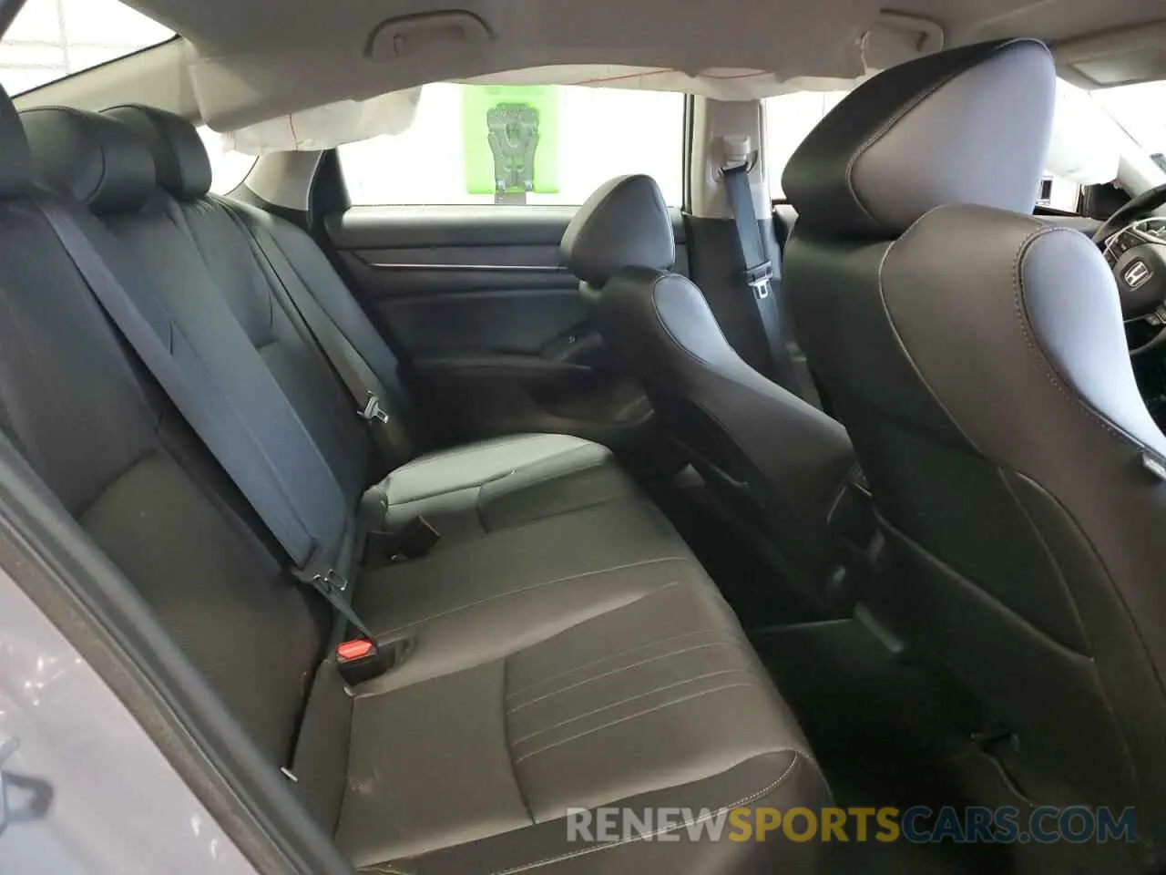 10 fotografías del automóvil dañado 1HGCV1F43NA044947 HONDA ACCORD 2022