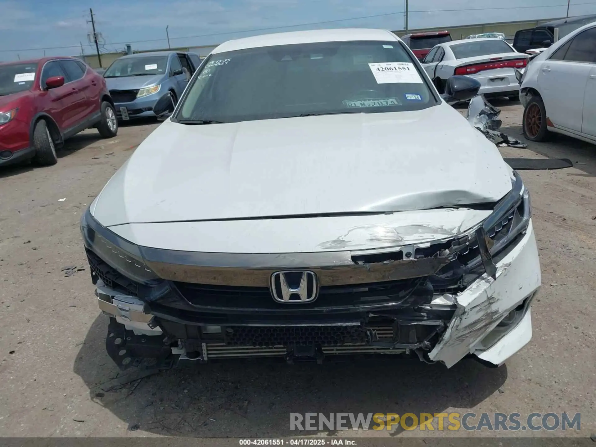 12 fotografías del automóvil dañado 1HGCV1F45NA021573 HONDA ACCORD 2022
