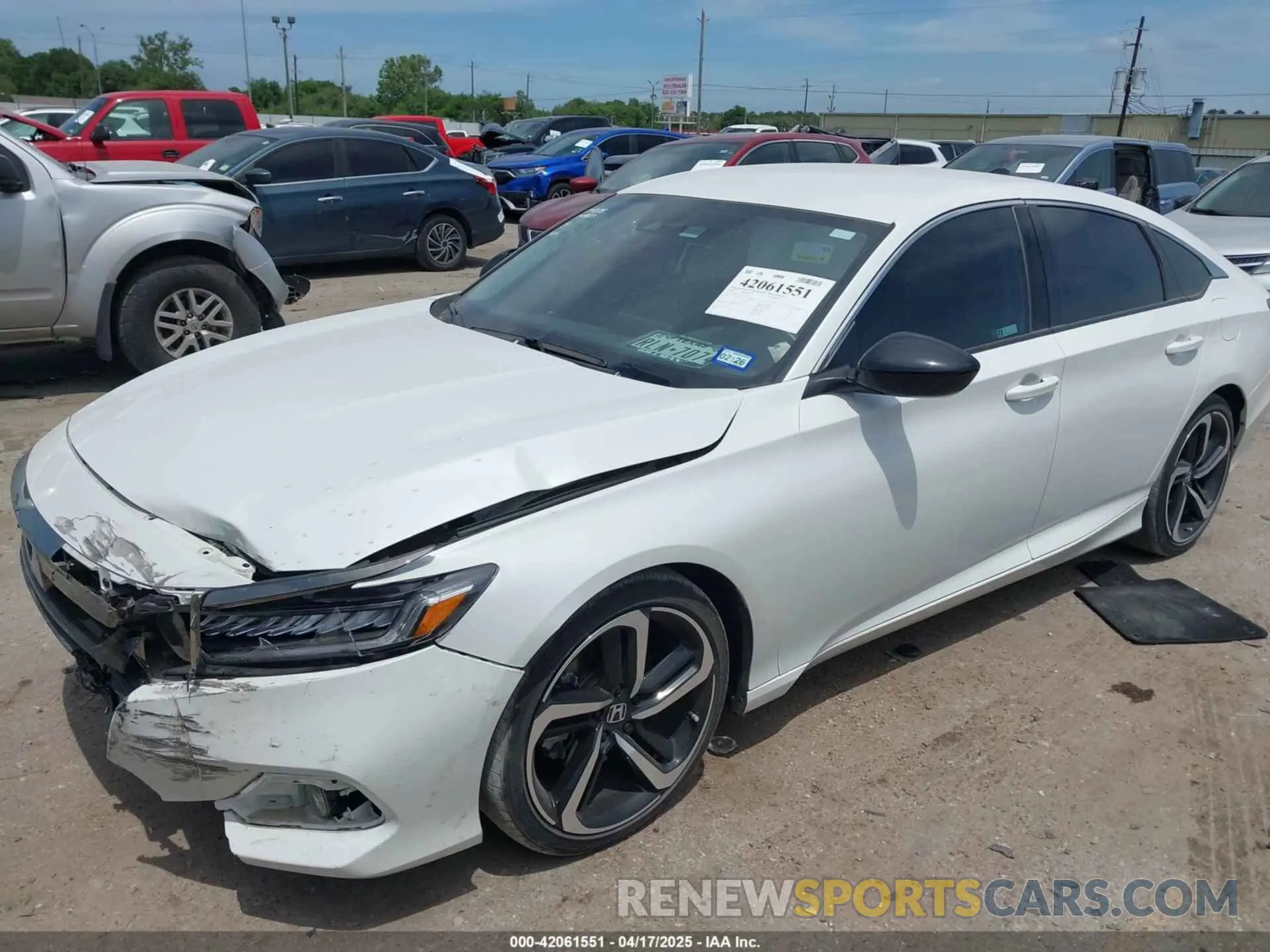 2 fotografías del automóvil dañado 1HGCV1F45NA021573 HONDA ACCORD 2022