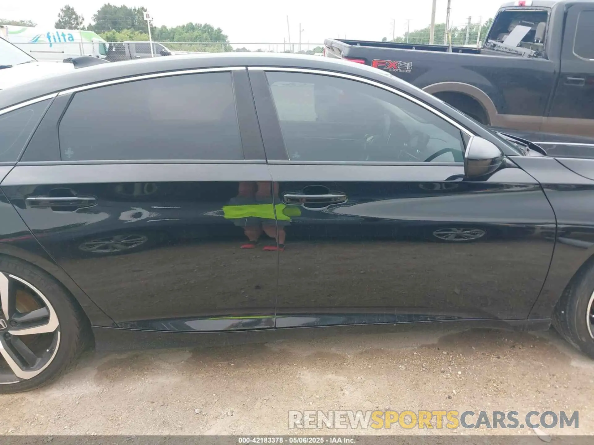 14 fotografías del automóvil dañado 1HGCV1F46NA015698 HONDA ACCORD 2022