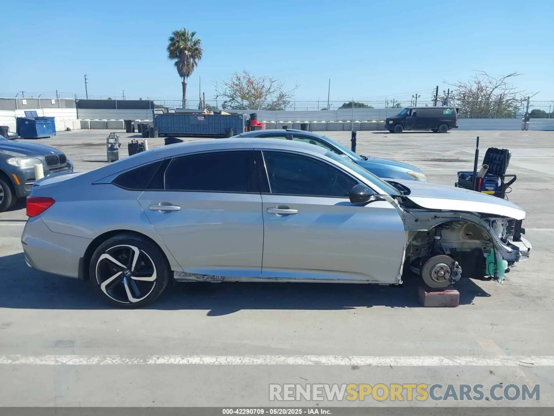 13 fotografías del automóvil dañado 1HGCV1F49NA069433 HONDA ACCORD 2022