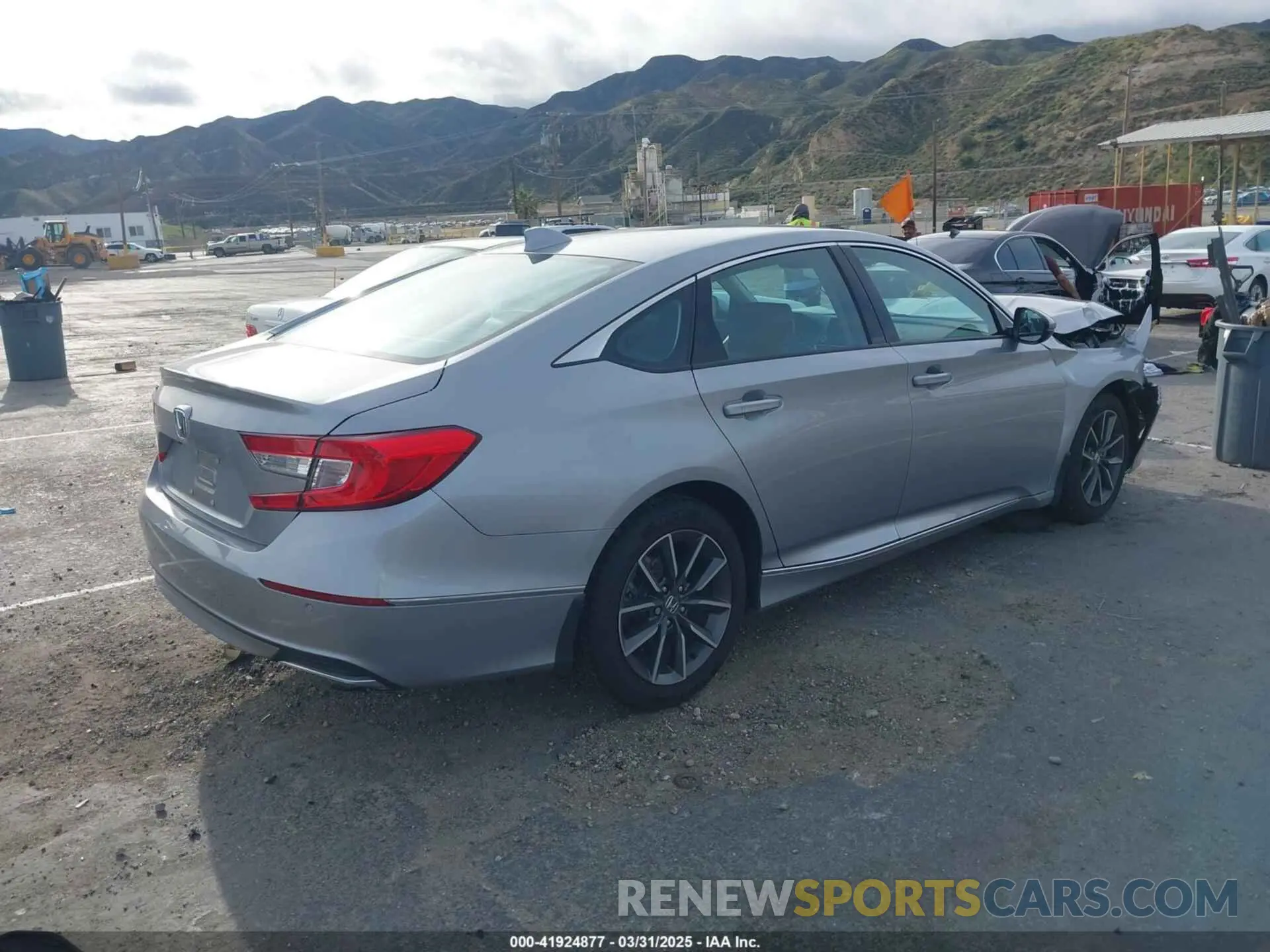 4 fotografías del automóvil dañado 1HGCV1F5XNA041987 HONDA ACCORD 2022