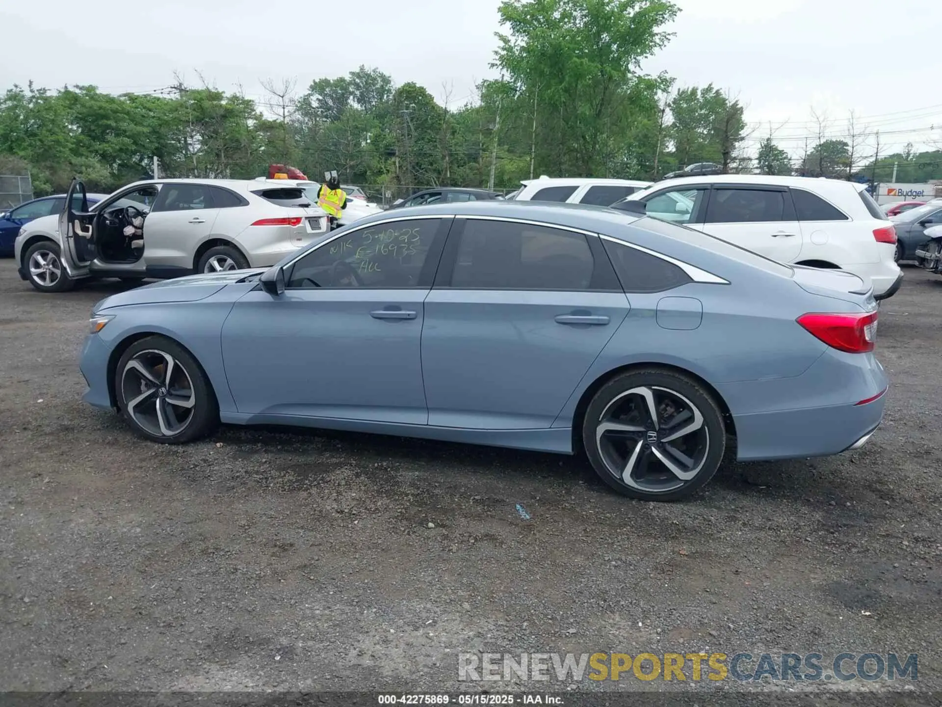 14 fotografías del automóvil dañado 1HGCV2F31NA024743 HONDA ACCORD 2022