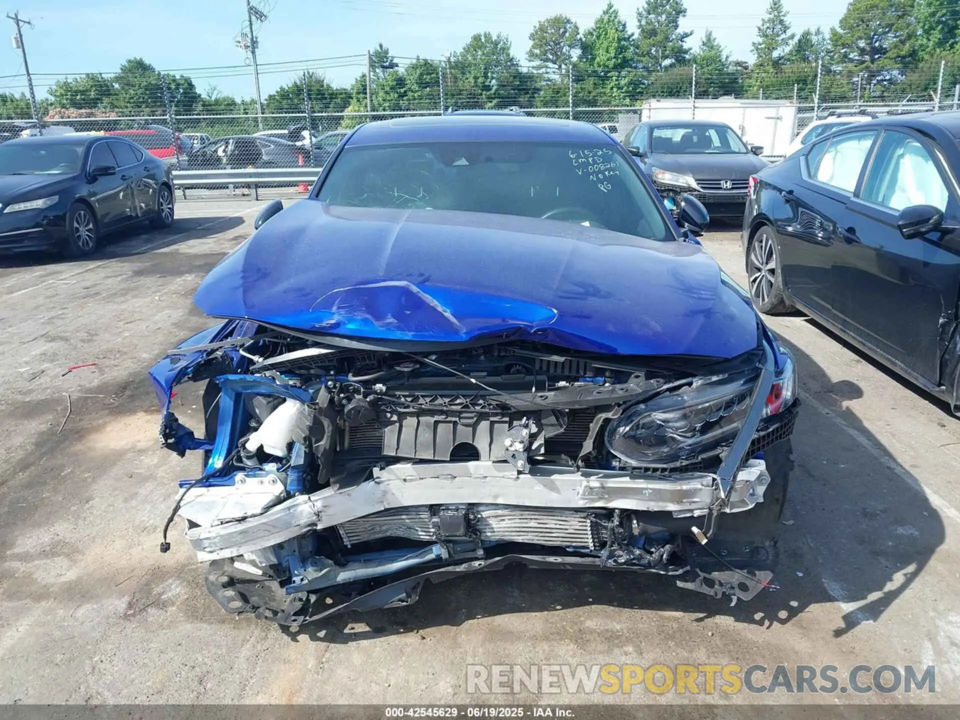 11 fotografías del automóvil dañado 1HGCV2F32NA008261 HONDA ACCORD 2022