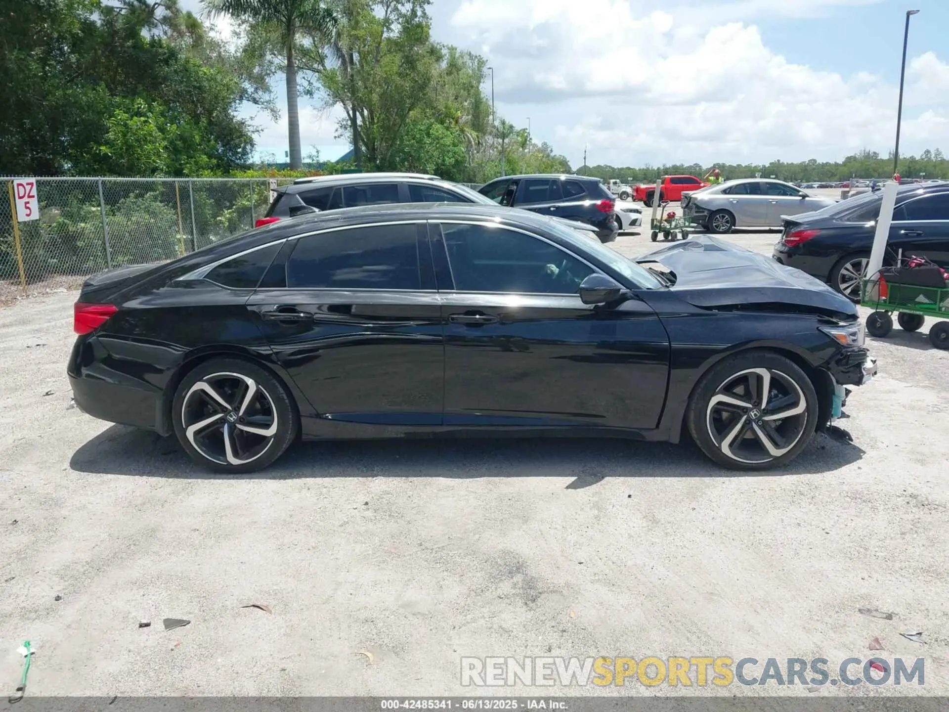 13 fotografías del automóvil dañado 1HGCV2F35NA014703 HONDA ACCORD 2022