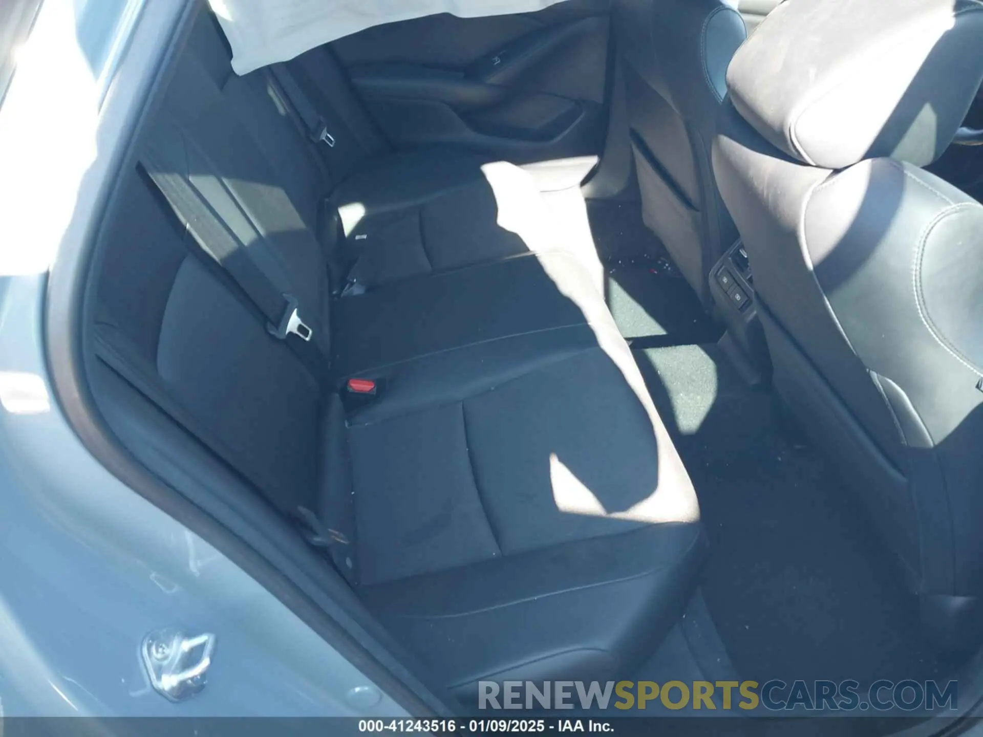 8 fotografías del automóvil dañado 1HGCV2F37NA024665 HONDA ACCORD 2022