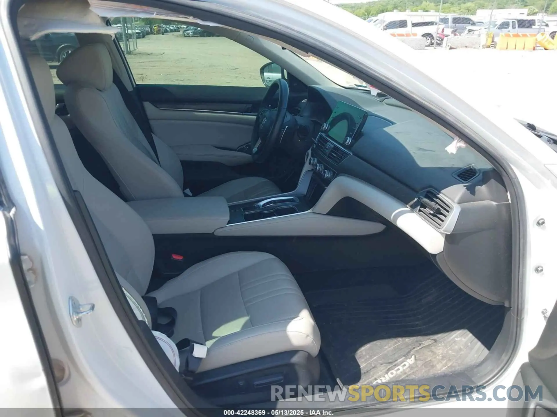 5 fotografías del automóvil dañado 1HGCV2F92NA003629 HONDA ACCORD 2022