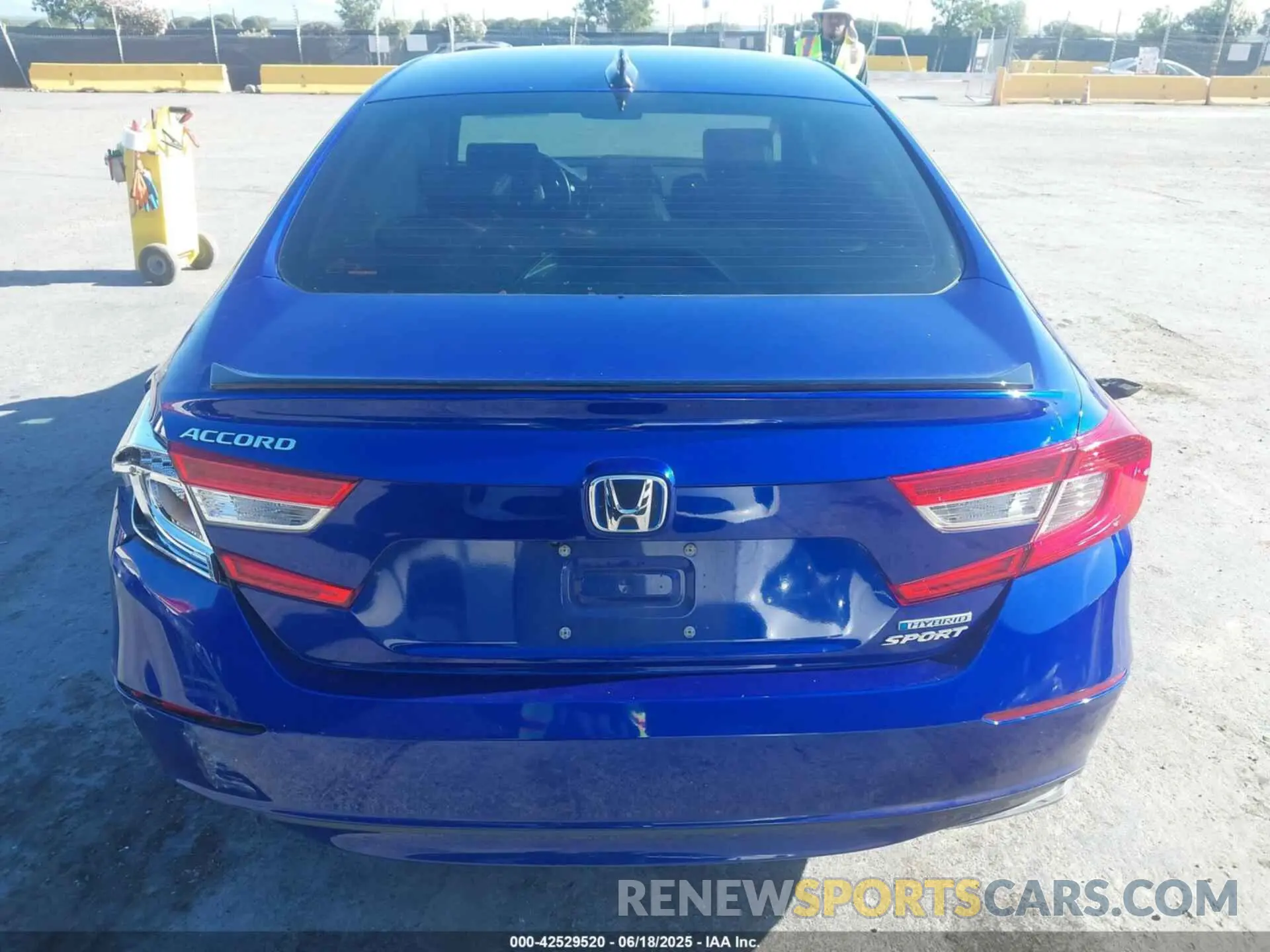 16 fotografías del automóvil dañado 1HGCV3F20NA039022 HONDA ACCORD 2022
