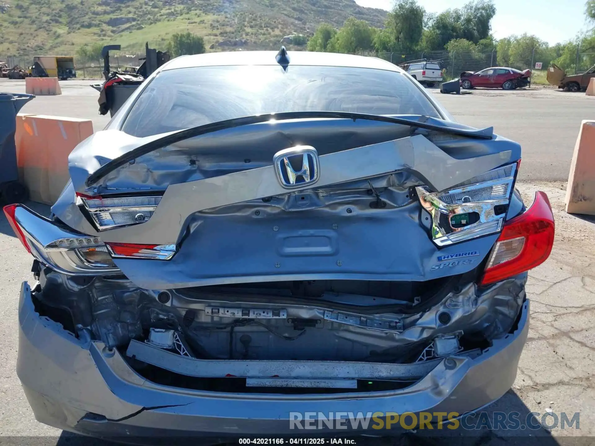 16 fotografías del automóvil dañado 1HGCV3F22NA019242 HONDA ACCORD 2022