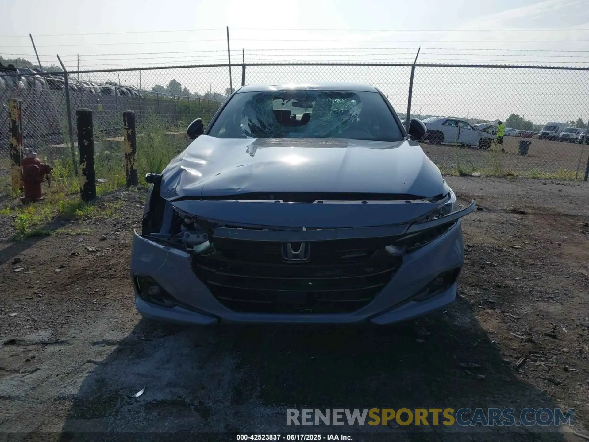 12 fotografías del automóvil dañado 1HGCV3F22NA035781 HONDA ACCORD 2022