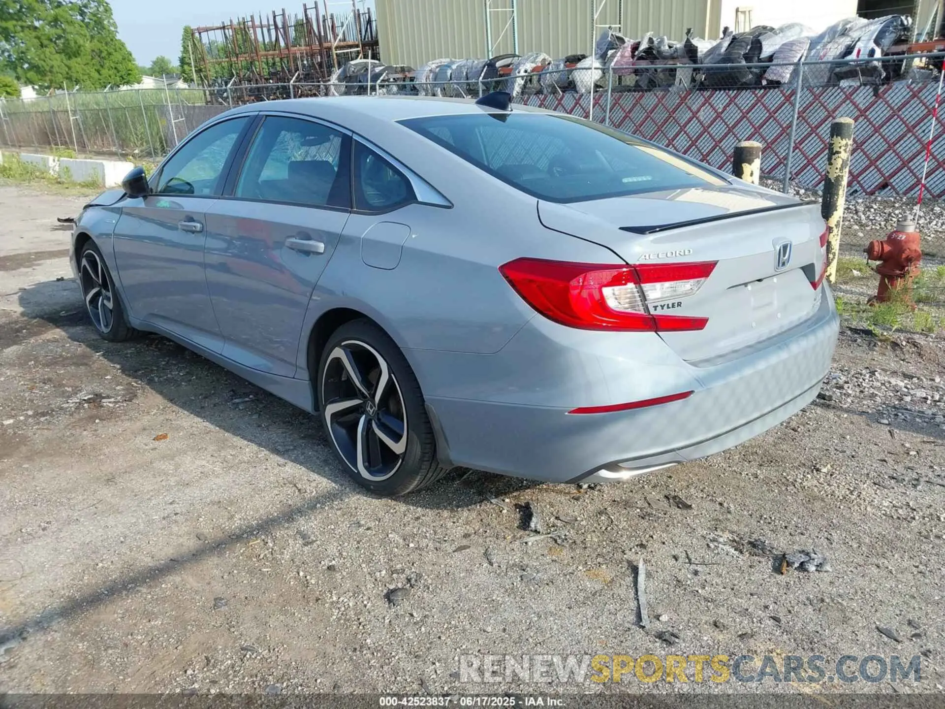 3 fotografías del automóvil dañado 1HGCV3F22NA035781 HONDA ACCORD 2022