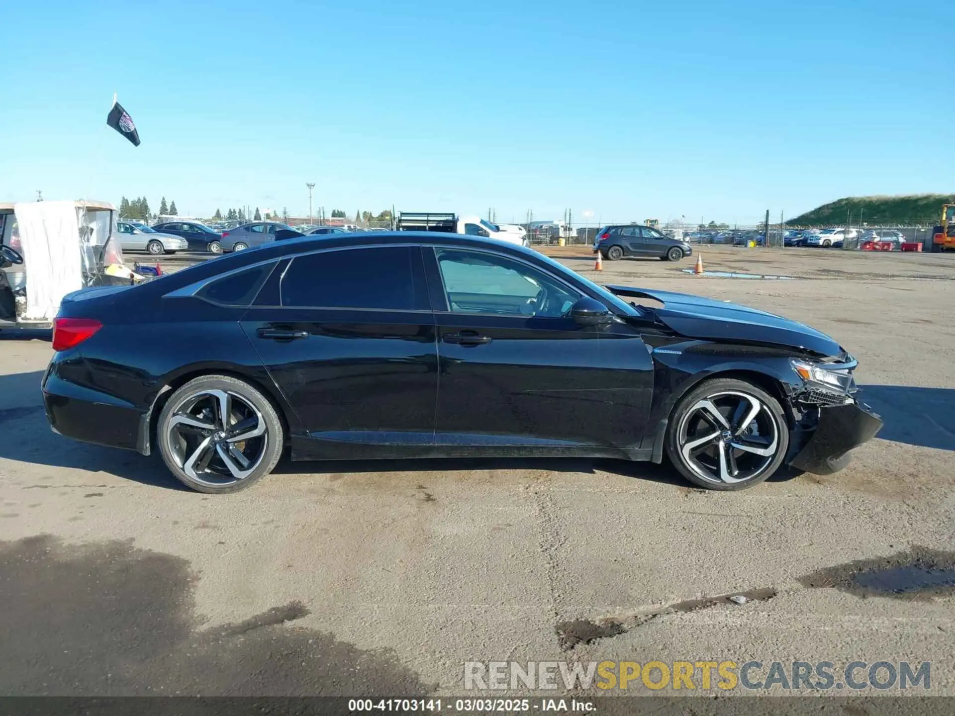 14 fotografías del automóvil dañado 1HGCV3F24NA010669 HONDA ACCORD 2022
