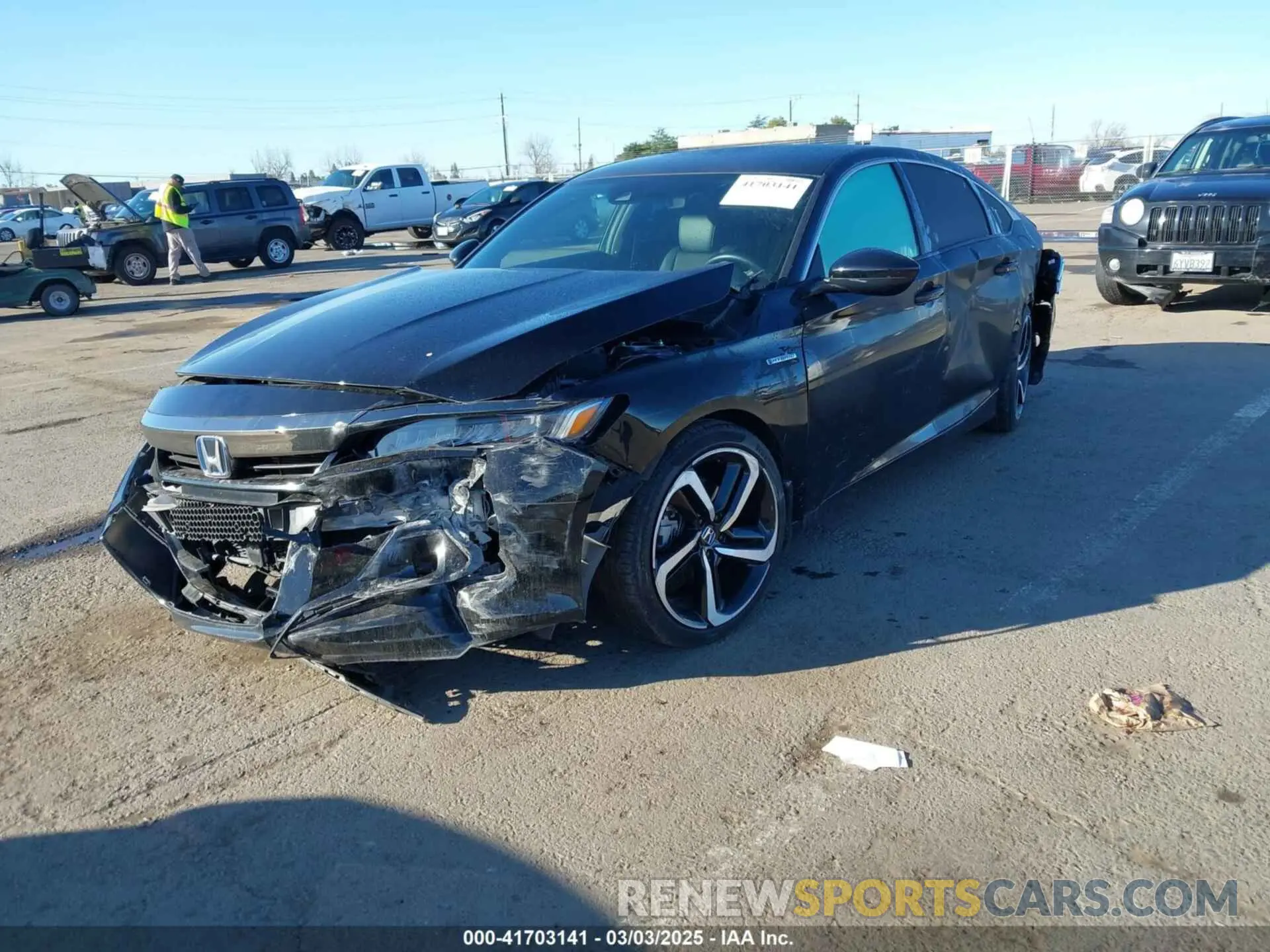 2 fotografías del automóvil dañado 1HGCV3F24NA010669 HONDA ACCORD 2022