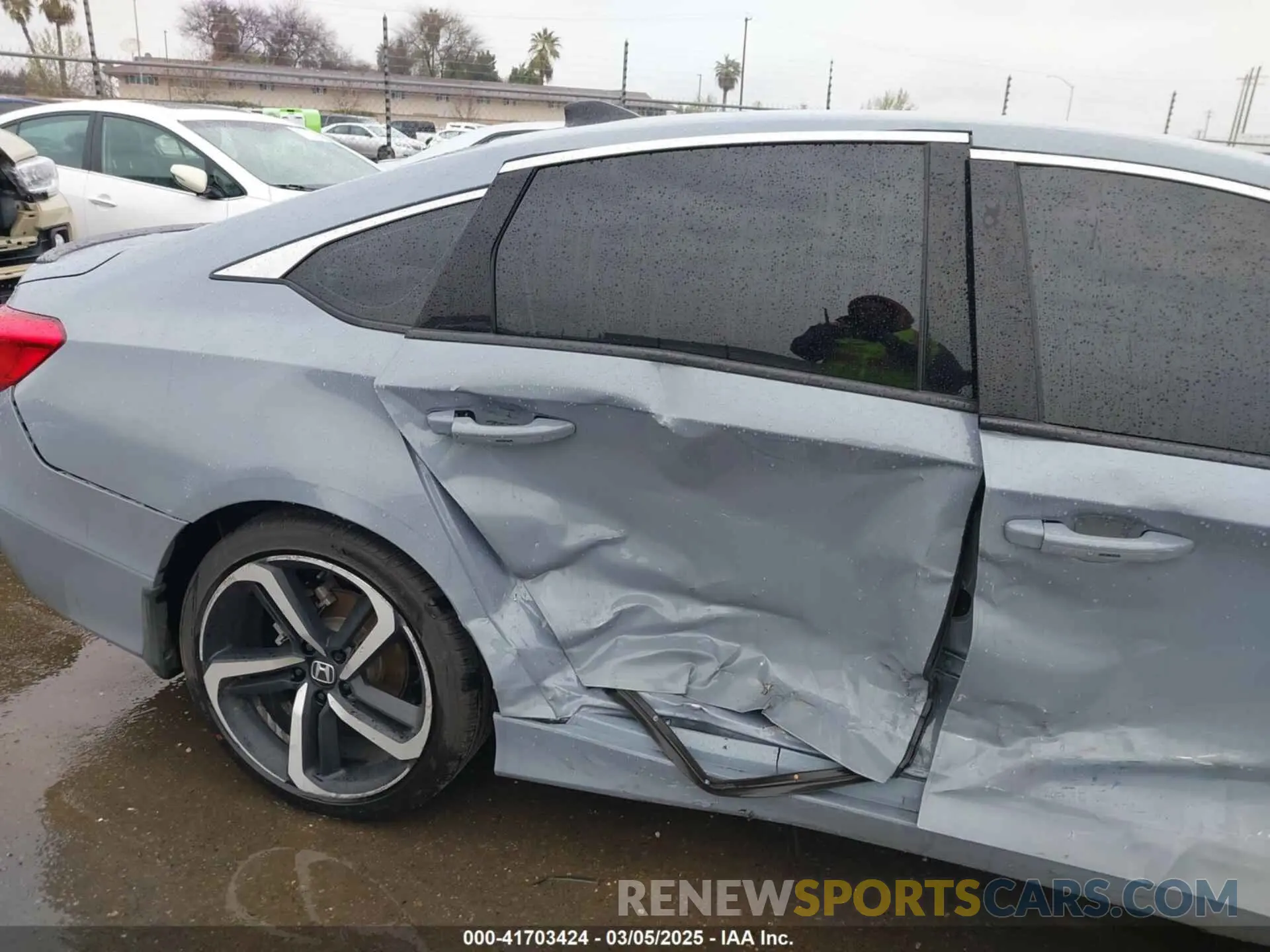 18 fotografías del automóvil dañado 1HGCV3F24NA025138 HONDA ACCORD 2022