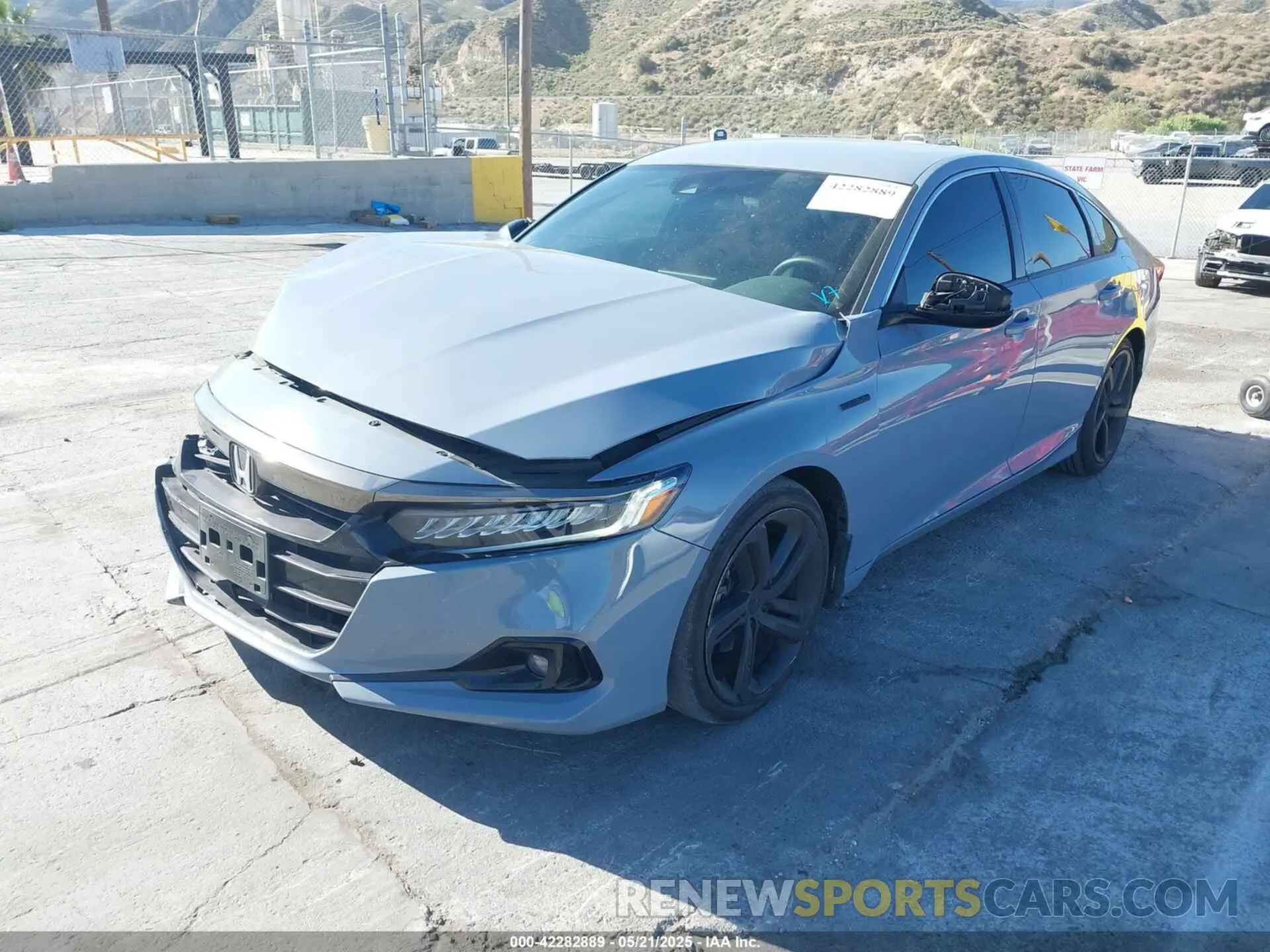 2 fotografías del automóvil dañado 1HGCV3F26NA033774 HONDA ACCORD 2022