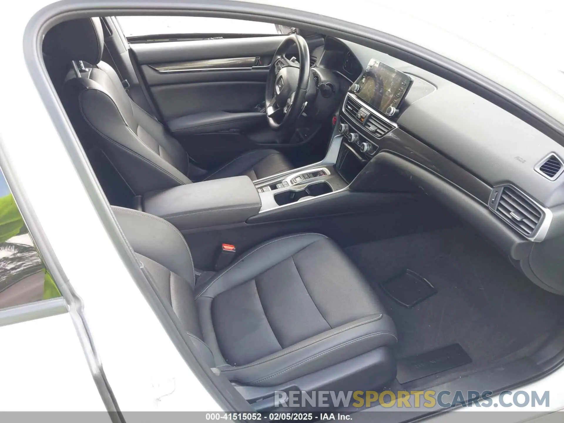 5 fotografías del automóvil dañado 1HGCV3F26NA037243 HONDA ACCORD 2022