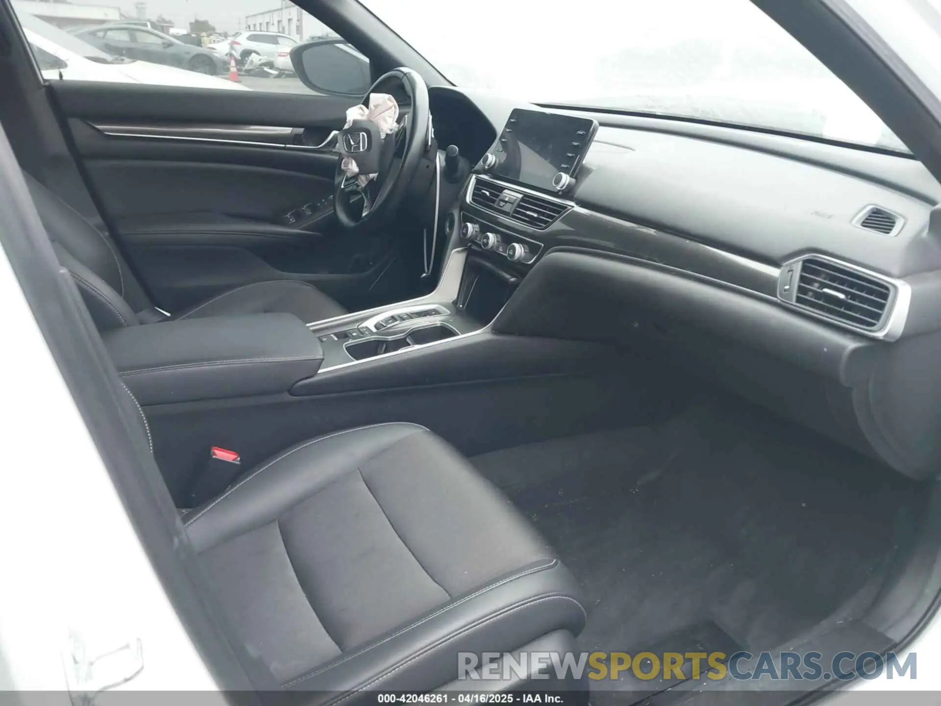 5 fotografías del automóvil dañado 1HGCV3F28NA032108 HONDA ACCORD 2022