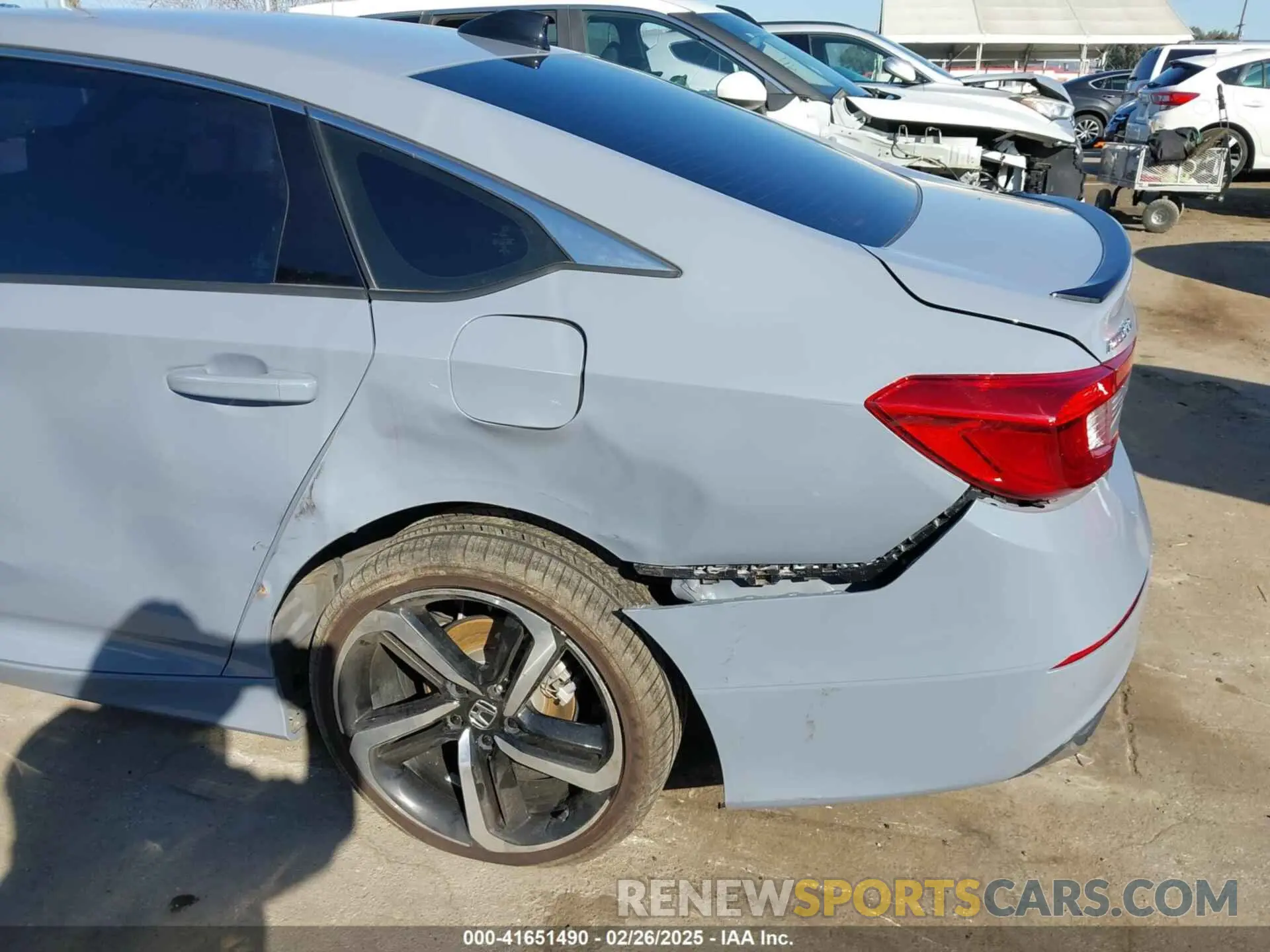 18 fotografías del automóvil dañado 1HGCV3F28NA032691 HONDA ACCORD 2022