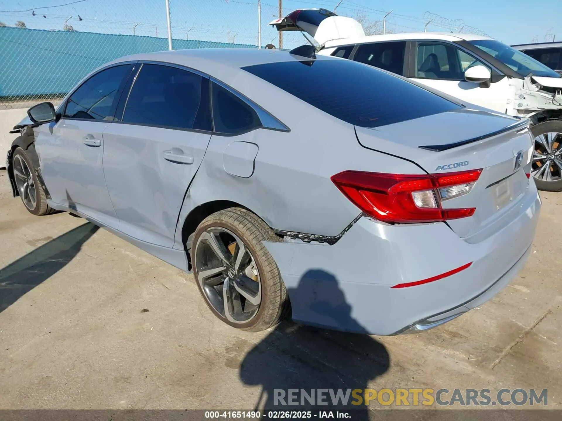 3 fotografías del automóvil dañado 1HGCV3F28NA032691 HONDA ACCORD 2022