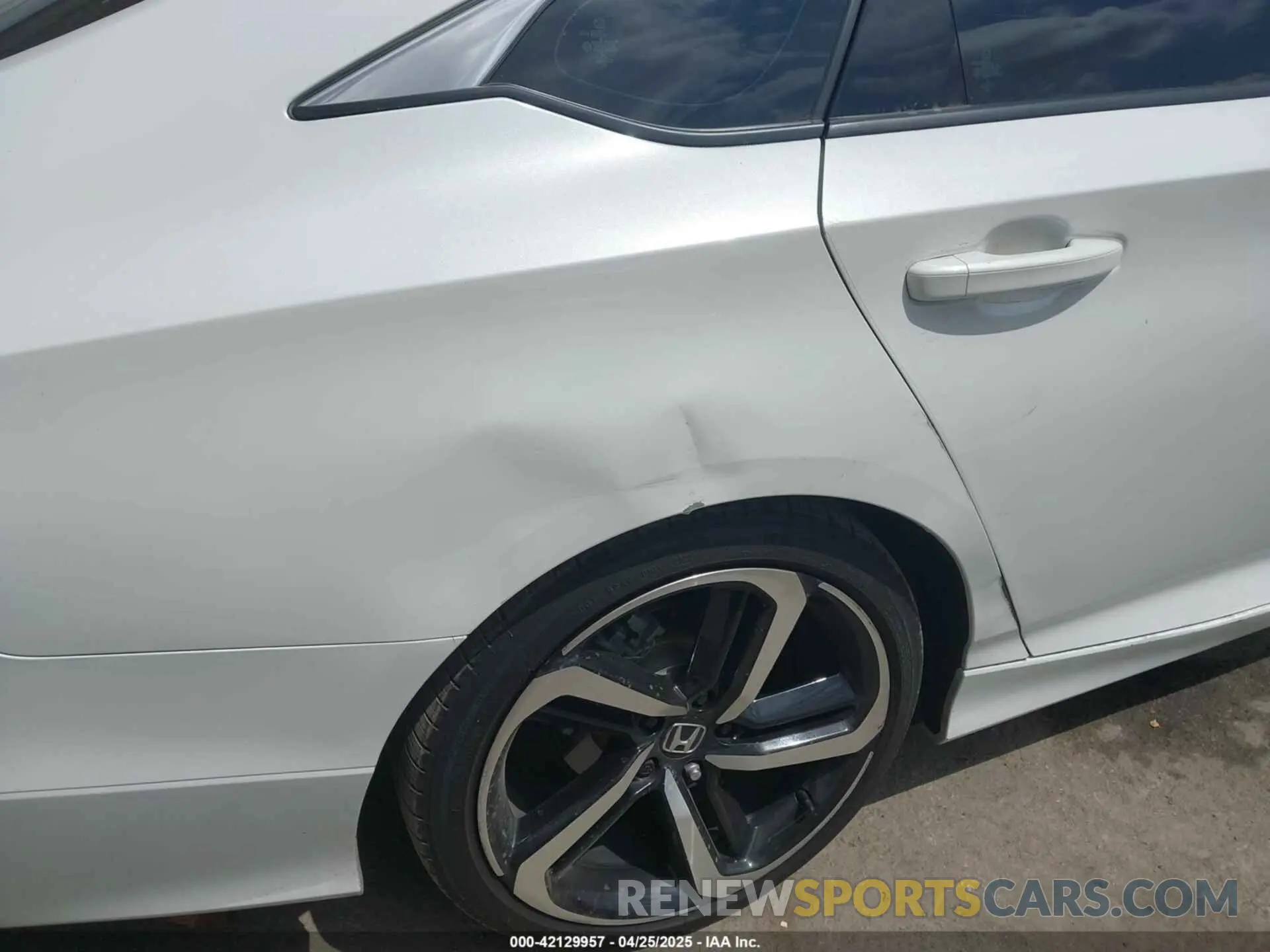 17 fotografías del automóvil dañado 1HGCV3F29NA030562 HONDA ACCORD 2022