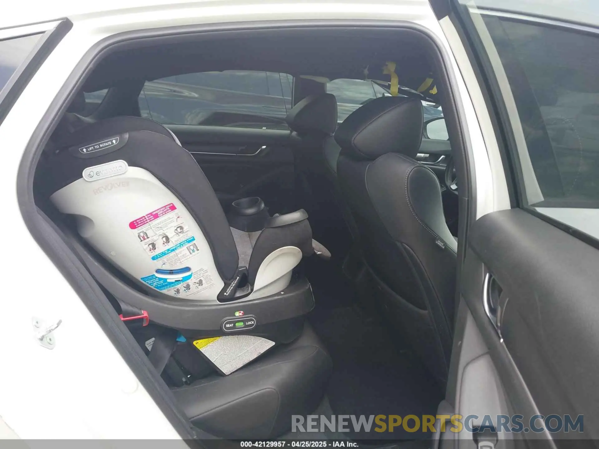 8 fotografías del automóvil dañado 1HGCV3F29NA030562 HONDA ACCORD 2022