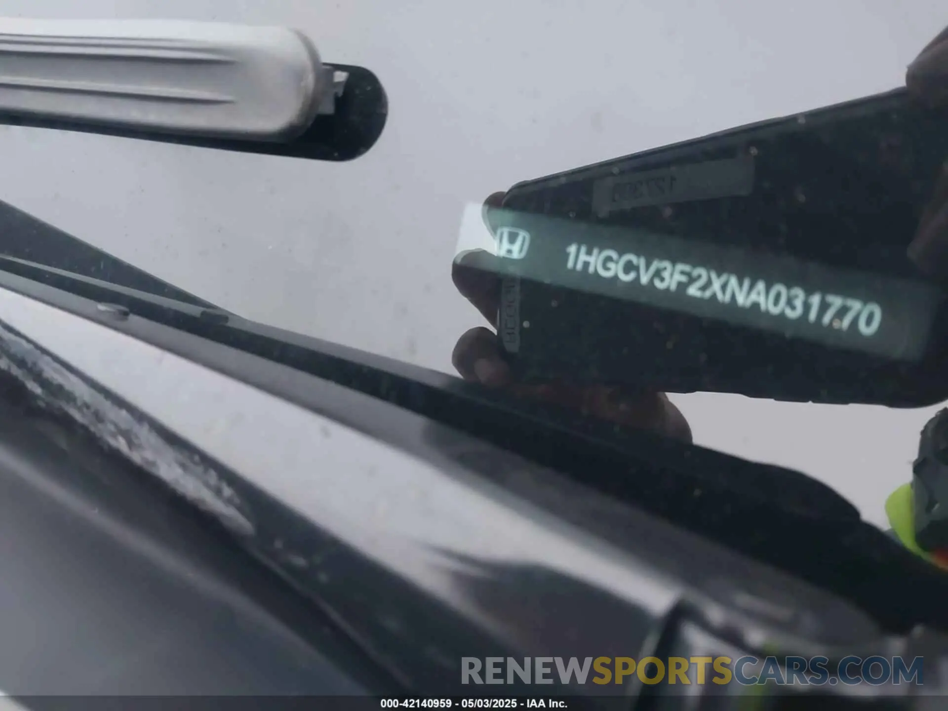 9 fotografías del automóvil dañado 1HGCV3F2XNA031770 HONDA ACCORD 2022