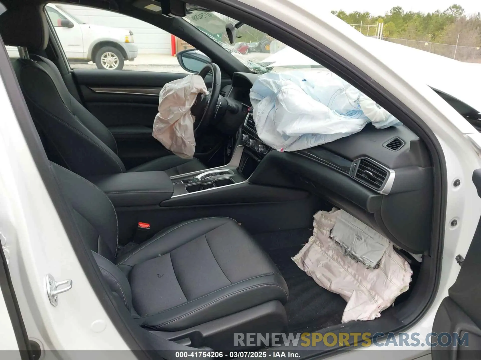 5 fotografías del automóvil dañado 1HGCV3F2XNA034717 HONDA ACCORD 2022