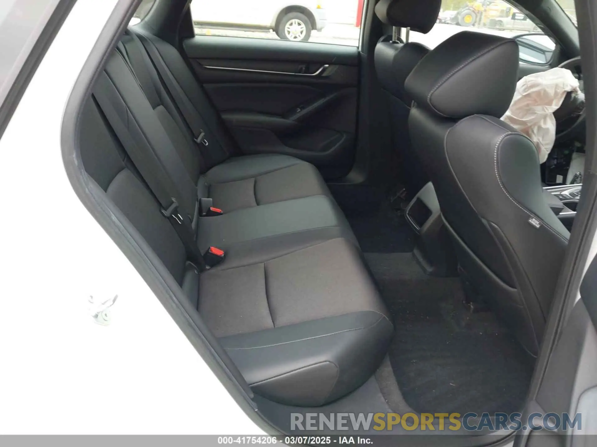8 fotografías del automóvil dañado 1HGCV3F2XNA034717 HONDA ACCORD 2022