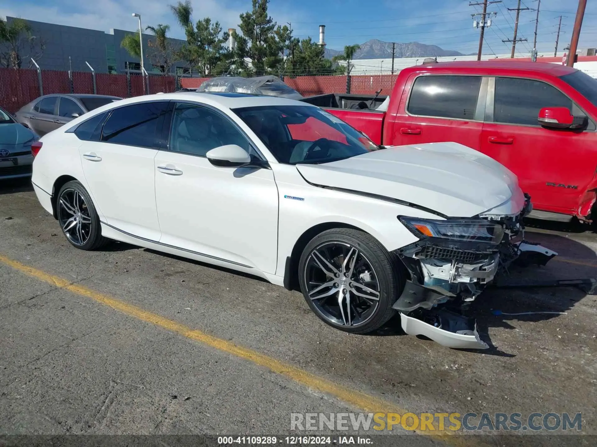 1 fotografías del automóvil dañado 1HGCV3F90NA002386 HONDA ACCORD 2022