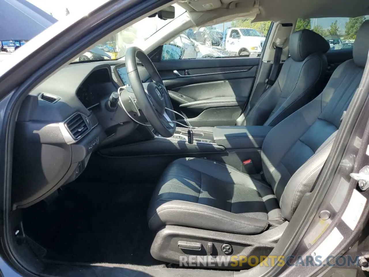 7 fotografías del automóvil dañado 1HGCV3F90NA016773 HONDA ACCORD 2022